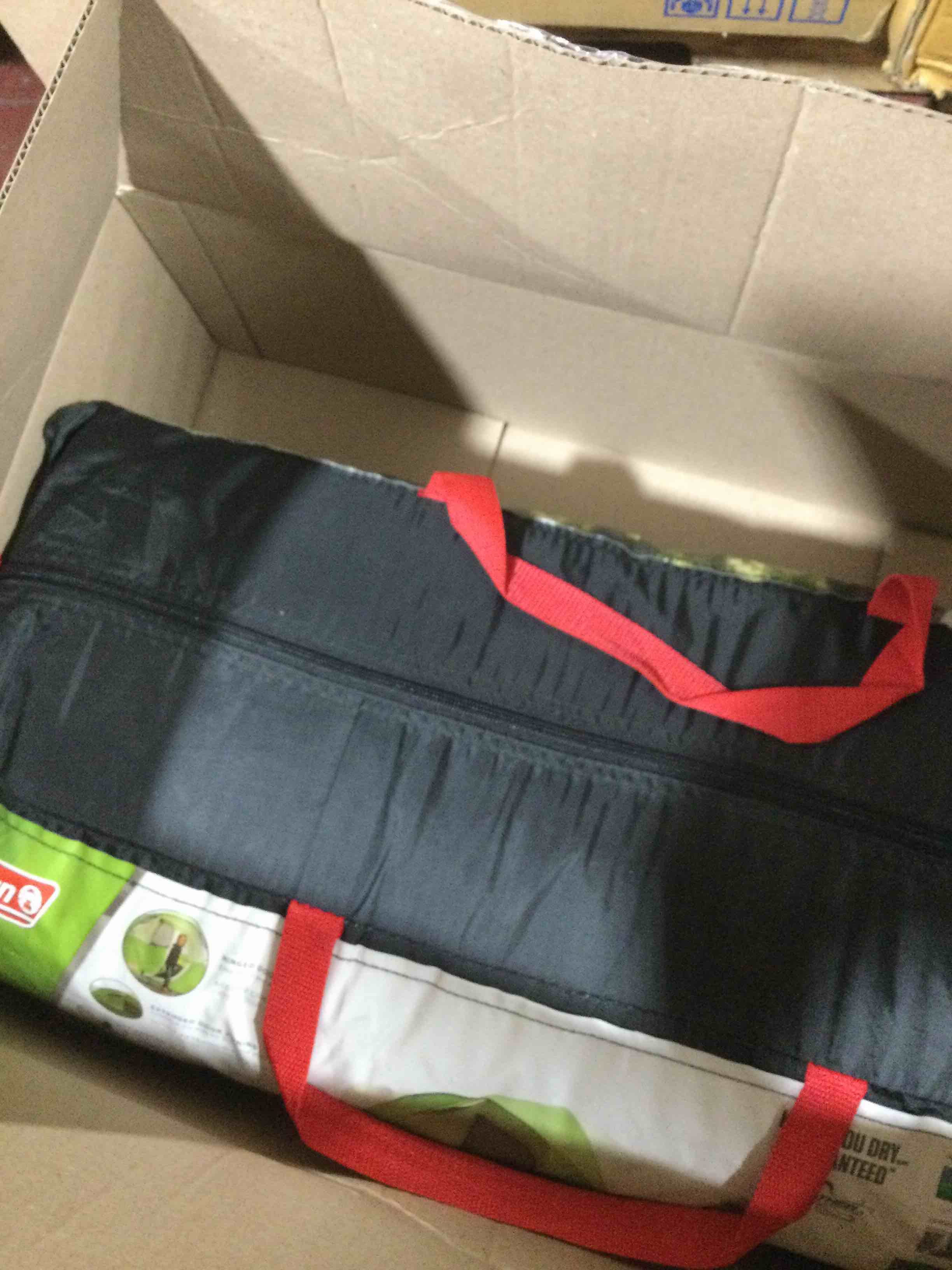 https://s3.amazonaws.com/lotting-images-prod/bidfta/RED3993847_1707927874915.jpeg