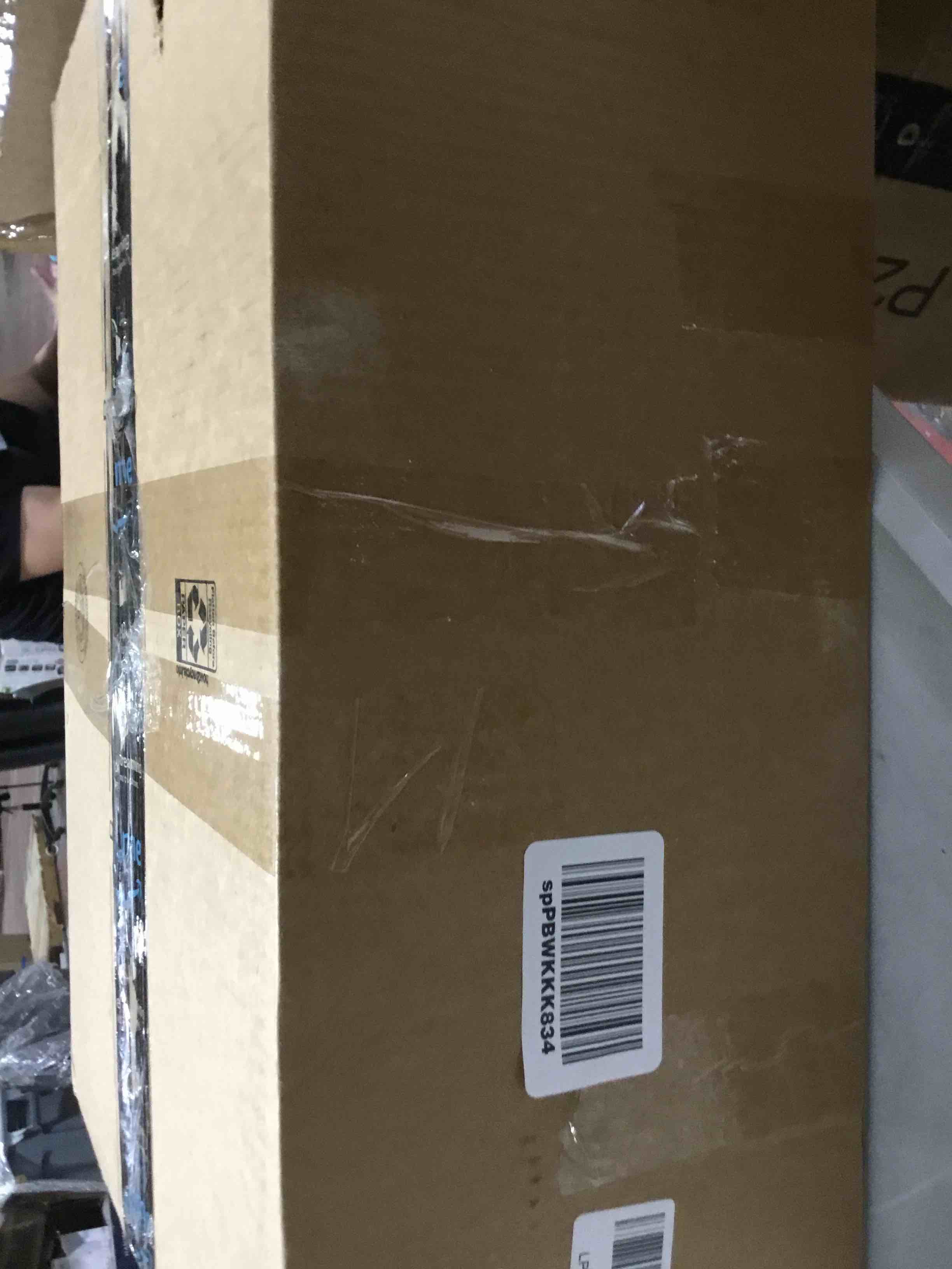 https://s3.amazonaws.com/lotting-images-prod/bidfta/RED3995111_1709061197776.jpeg