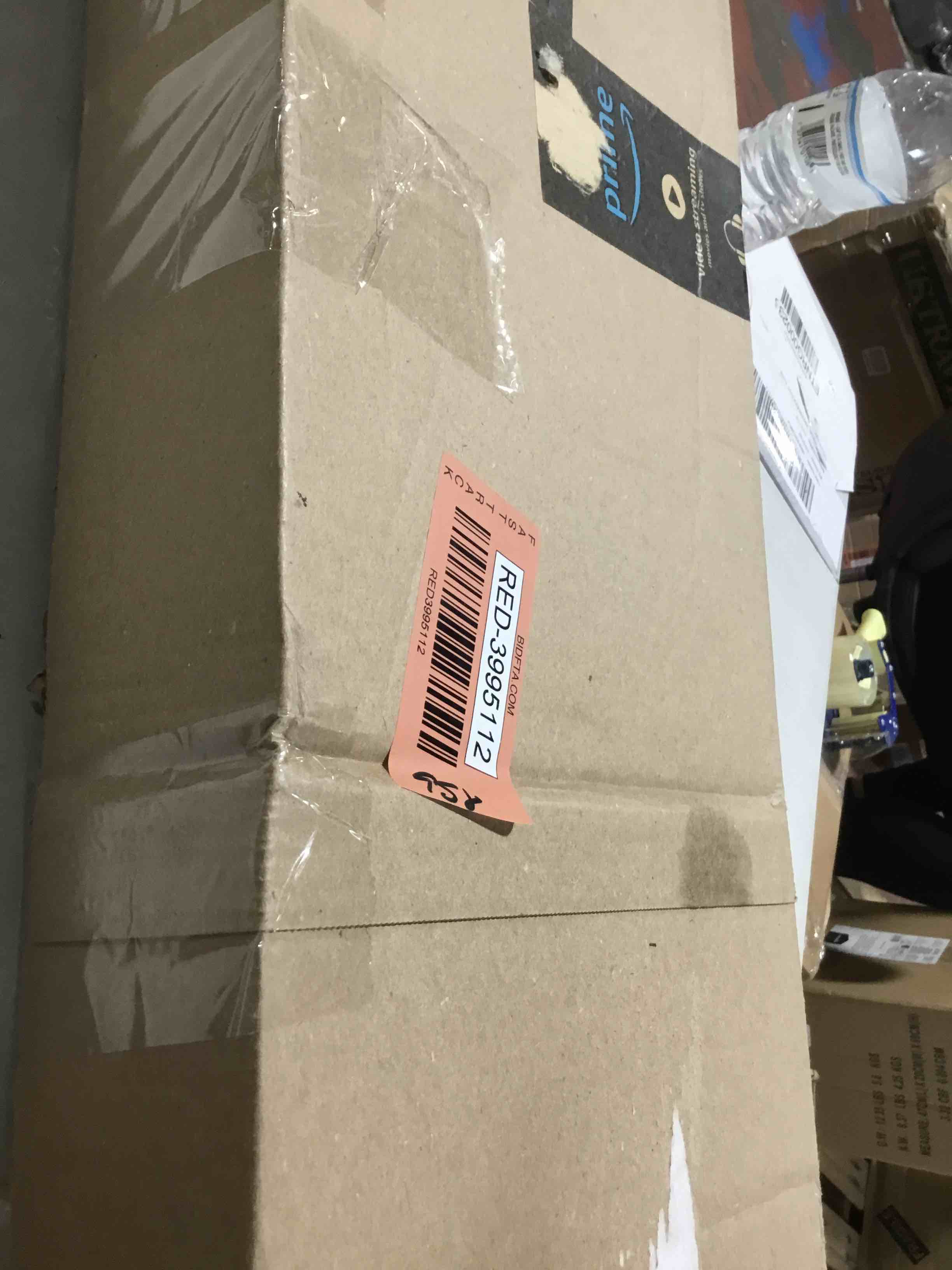 https://s3.amazonaws.com/lotting-images-prod/bidfta/RED3995112_1709060820920.jpeg