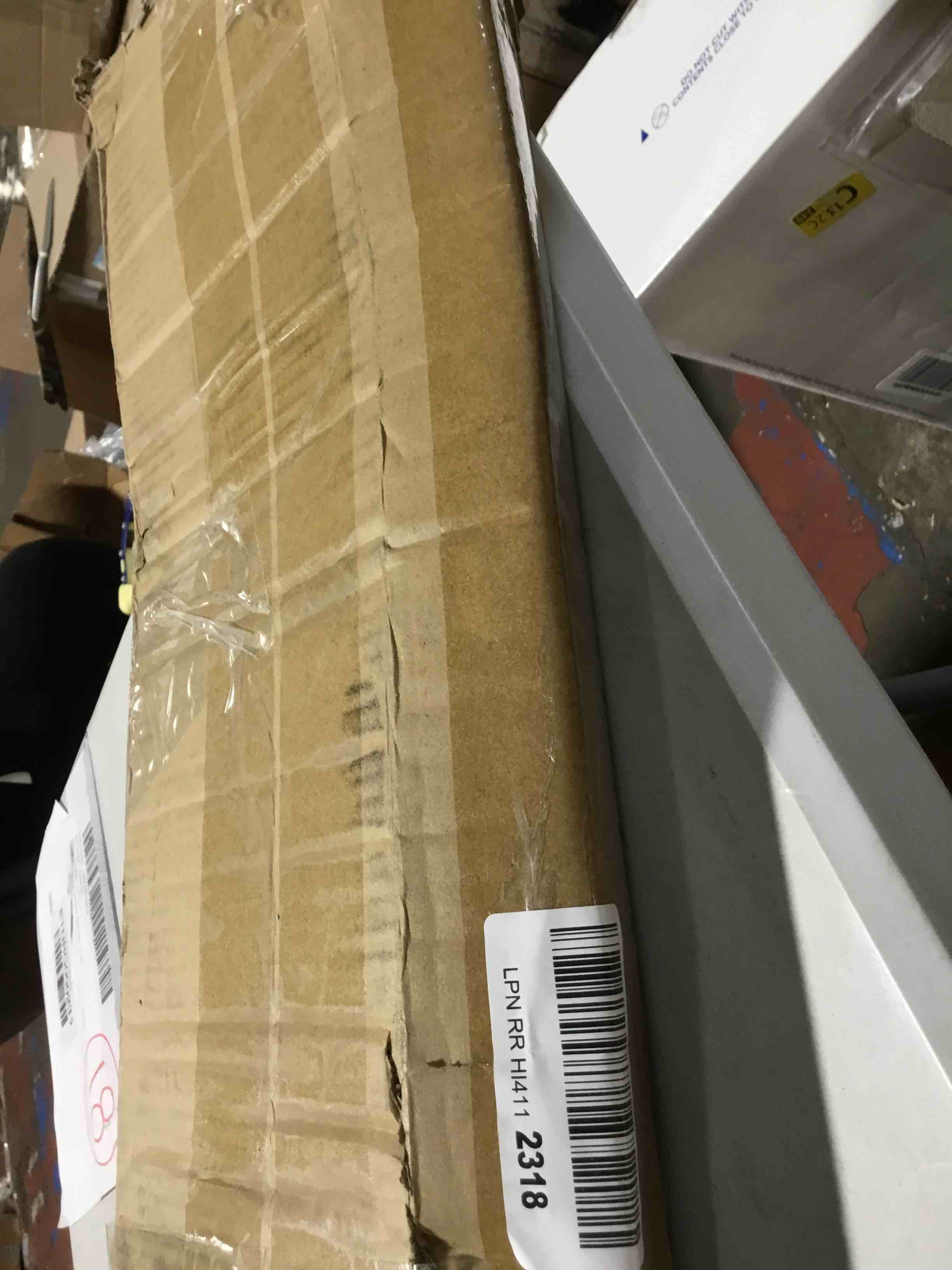 https://s3.amazonaws.com/lotting-images-prod/bidfta/RED3995116_1709060589986.jpeg
