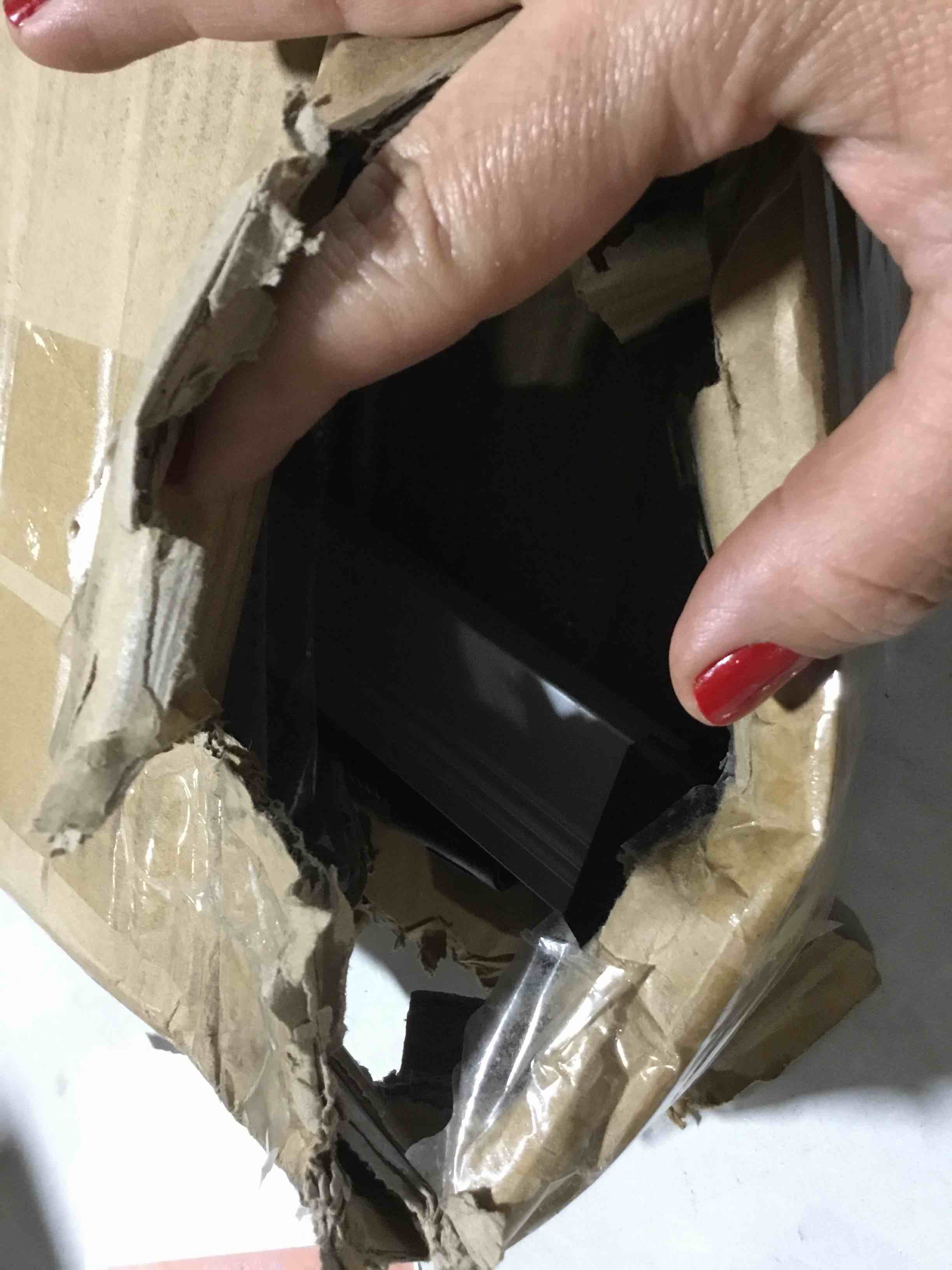 https://s3.amazonaws.com/lotting-images-prod/bidfta/RED3995116_1709060611887.jpeg