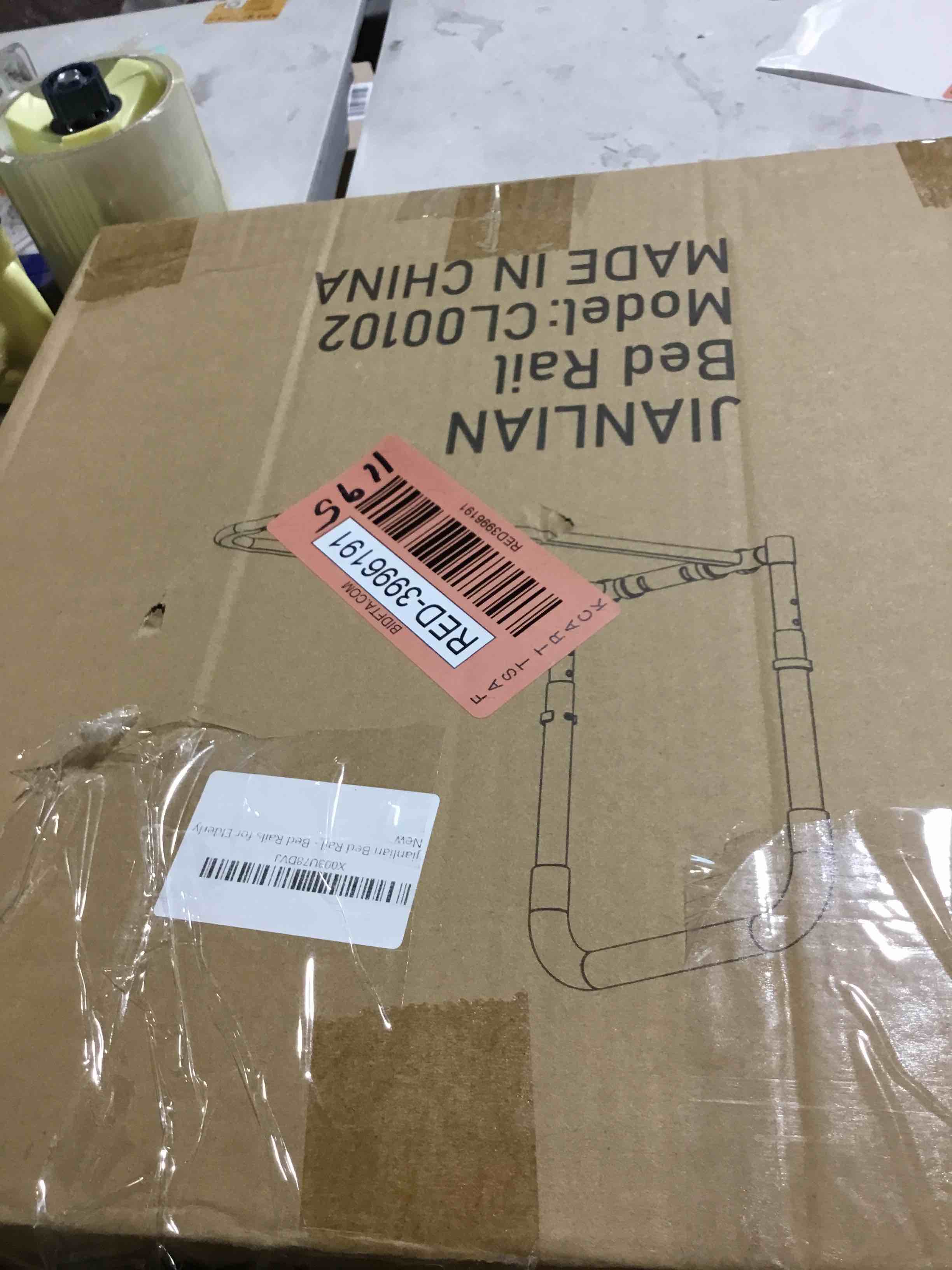 https://s3.amazonaws.com/lotting-images-prod/bidfta/RED3996191_1709906626027.jpeg