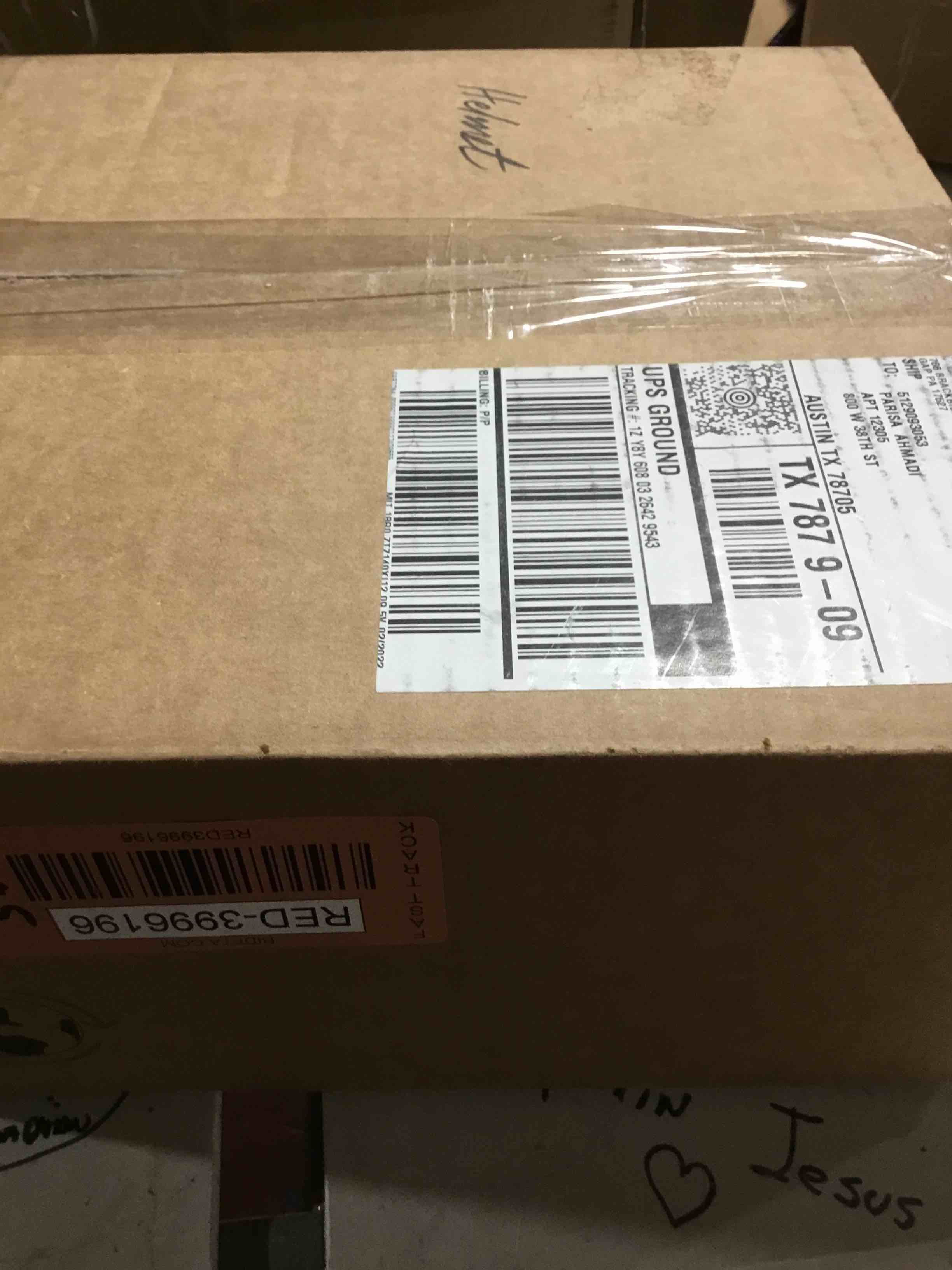 https://s3.amazonaws.com/lotting-images-prod/bidfta/RED3996196_1709907650187.jpeg