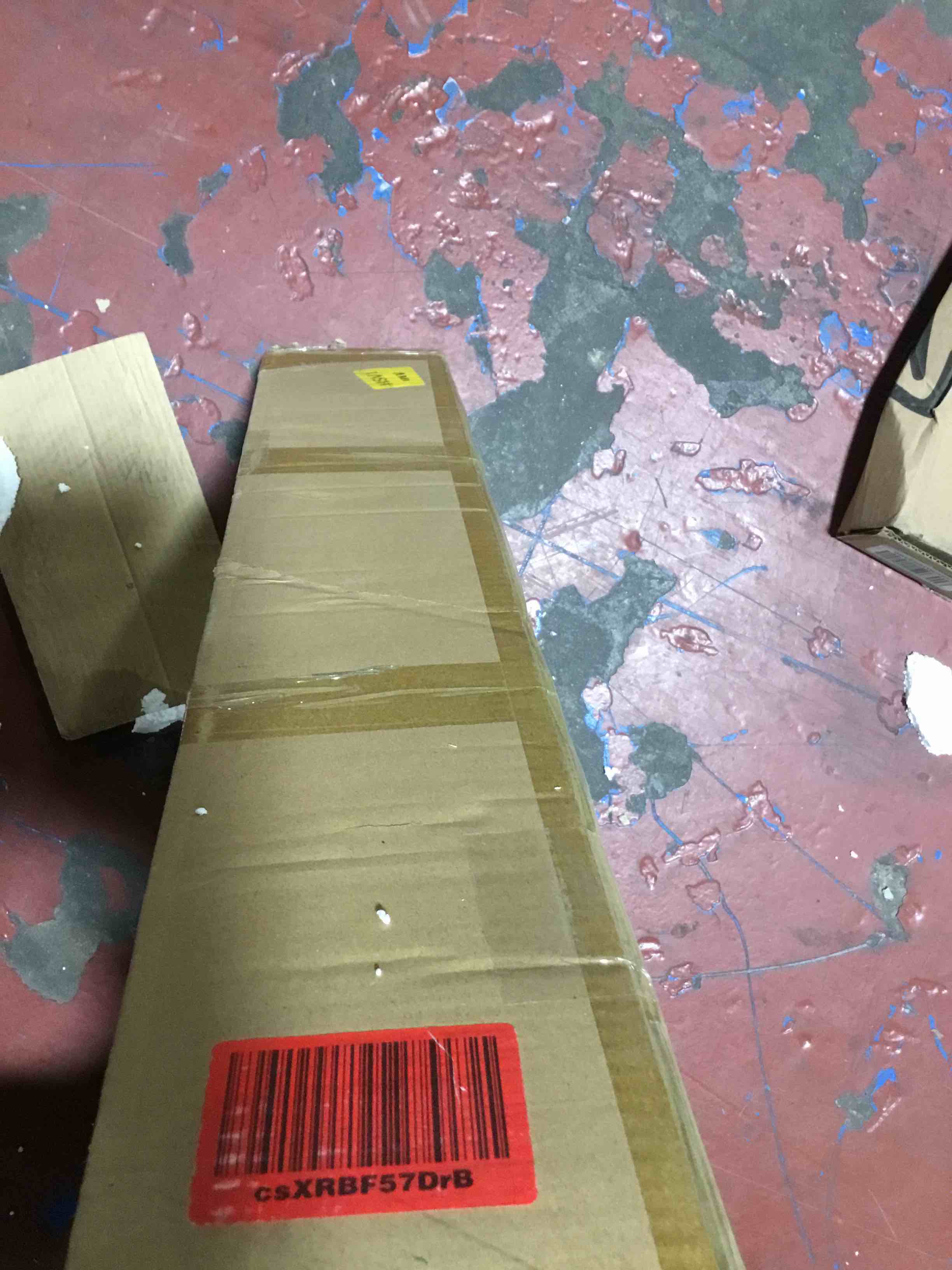 https://s3.amazonaws.com/lotting-images-prod/bidfta/RED3996210_1709906706860.jpeg