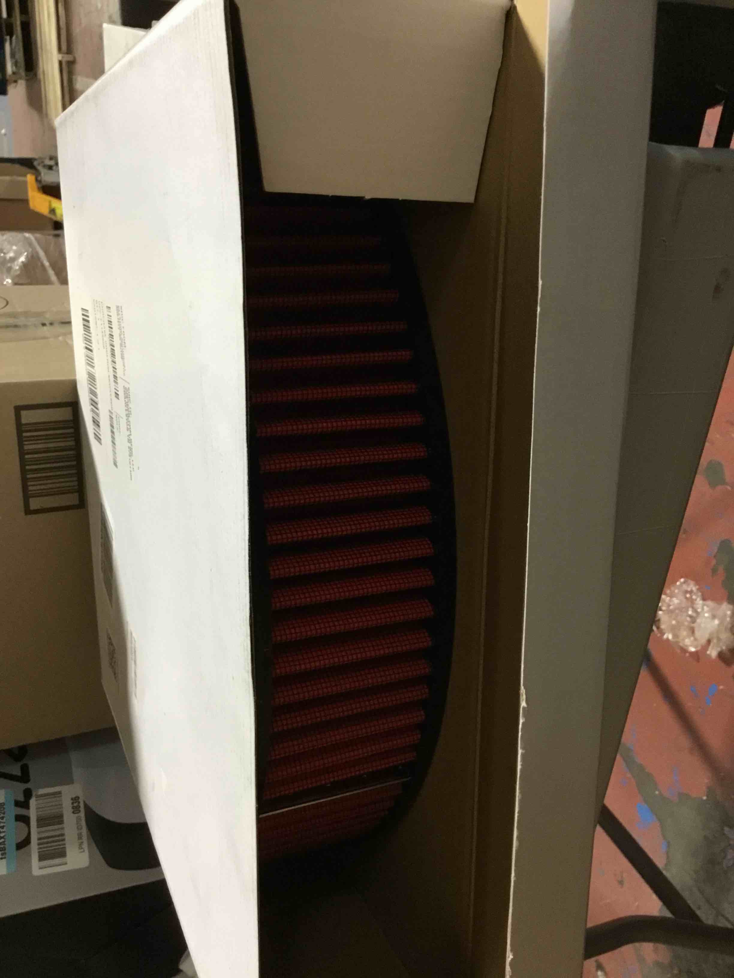 https://s3.amazonaws.com/lotting-images-prod/bidfta/RED3996276_1709914035065.jpeg