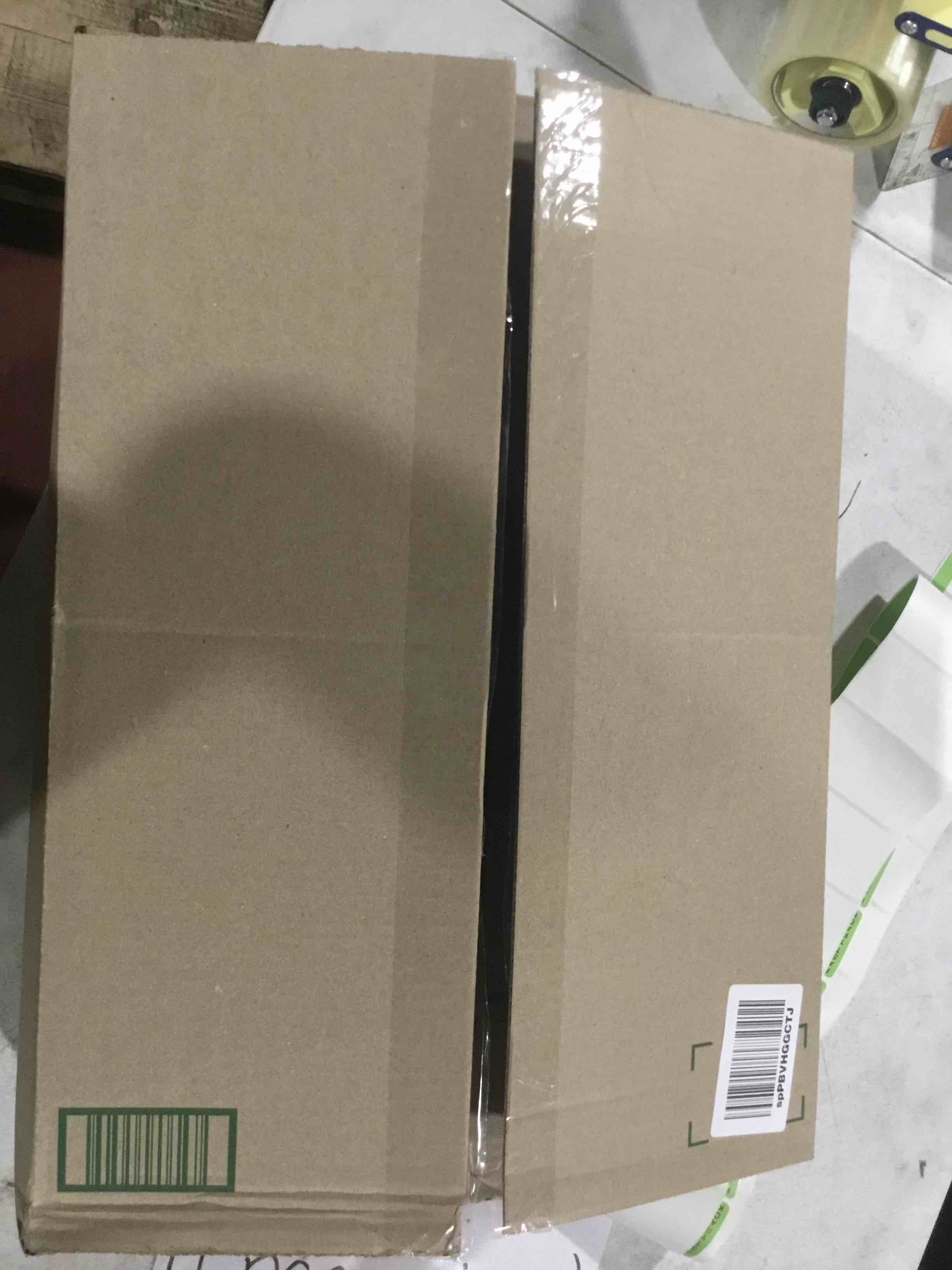 https://s3.amazonaws.com/lotting-images-prod/bidfta/RED3996466_1703623638142.jpeg