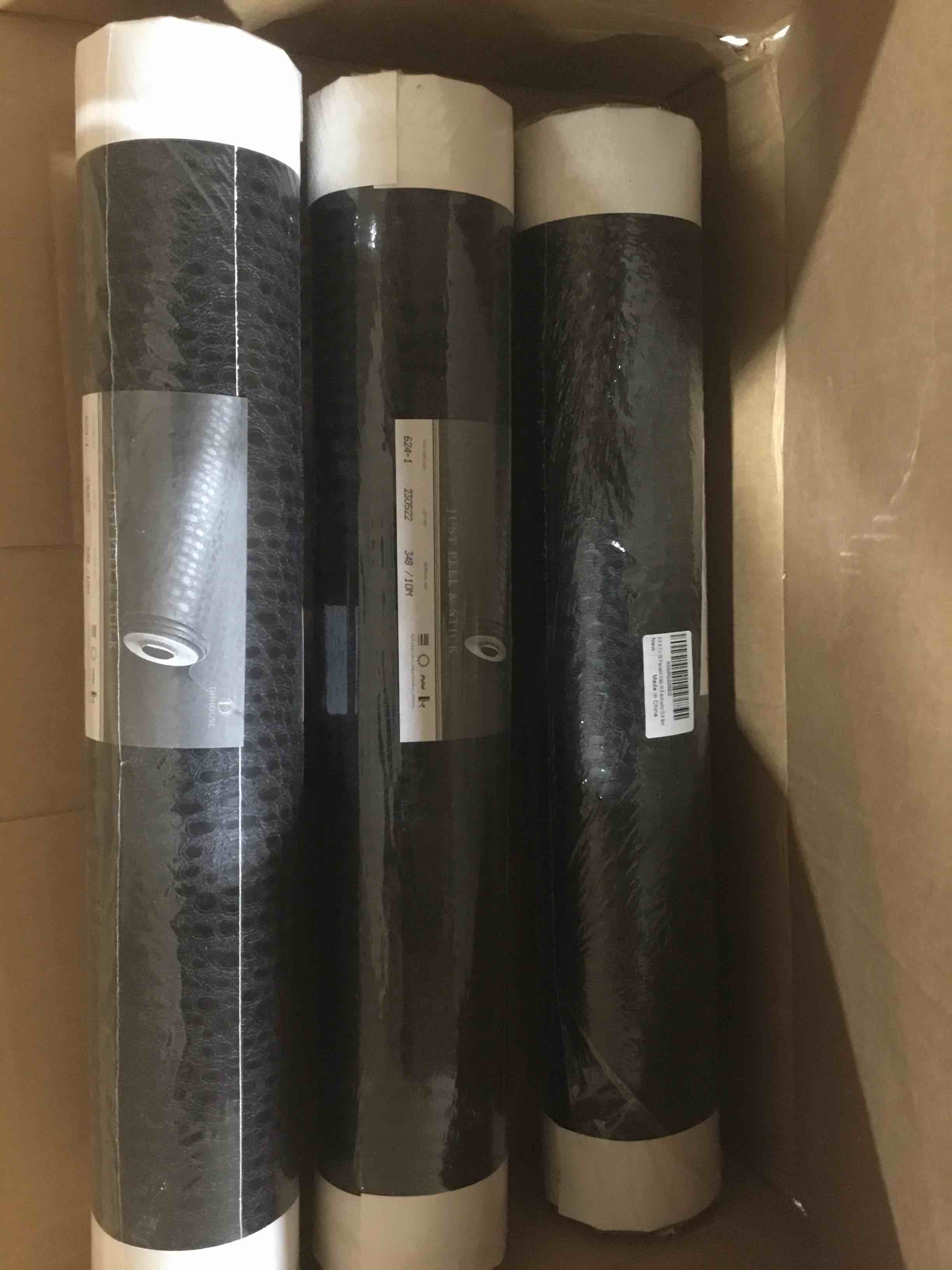 https://s3.amazonaws.com/lotting-images-prod/bidfta/RED3996470_1703624263076.jpeg