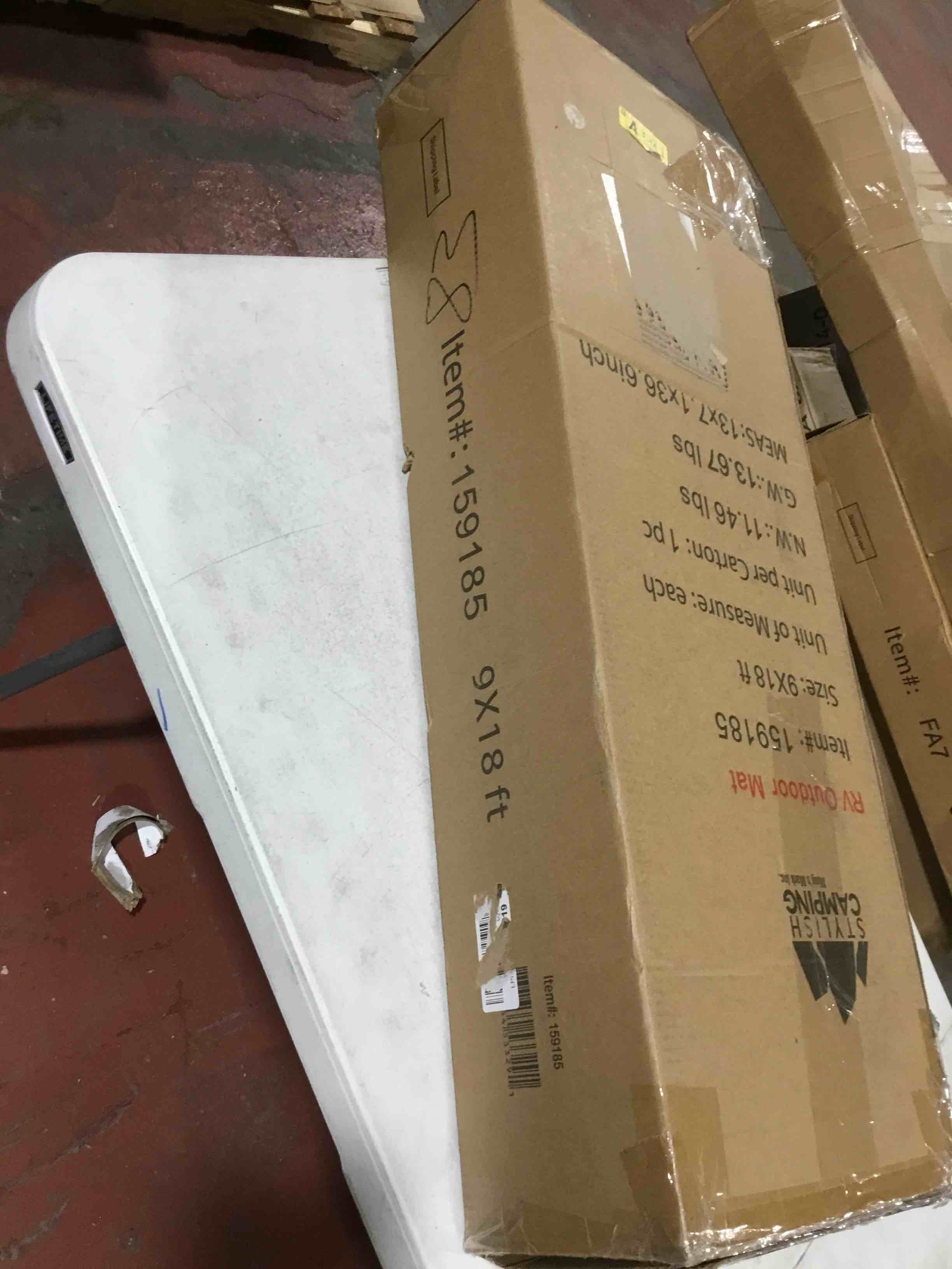 https://s3.amazonaws.com/lotting-images-prod/bidfta/RED3996718_1704201411834.jpeg