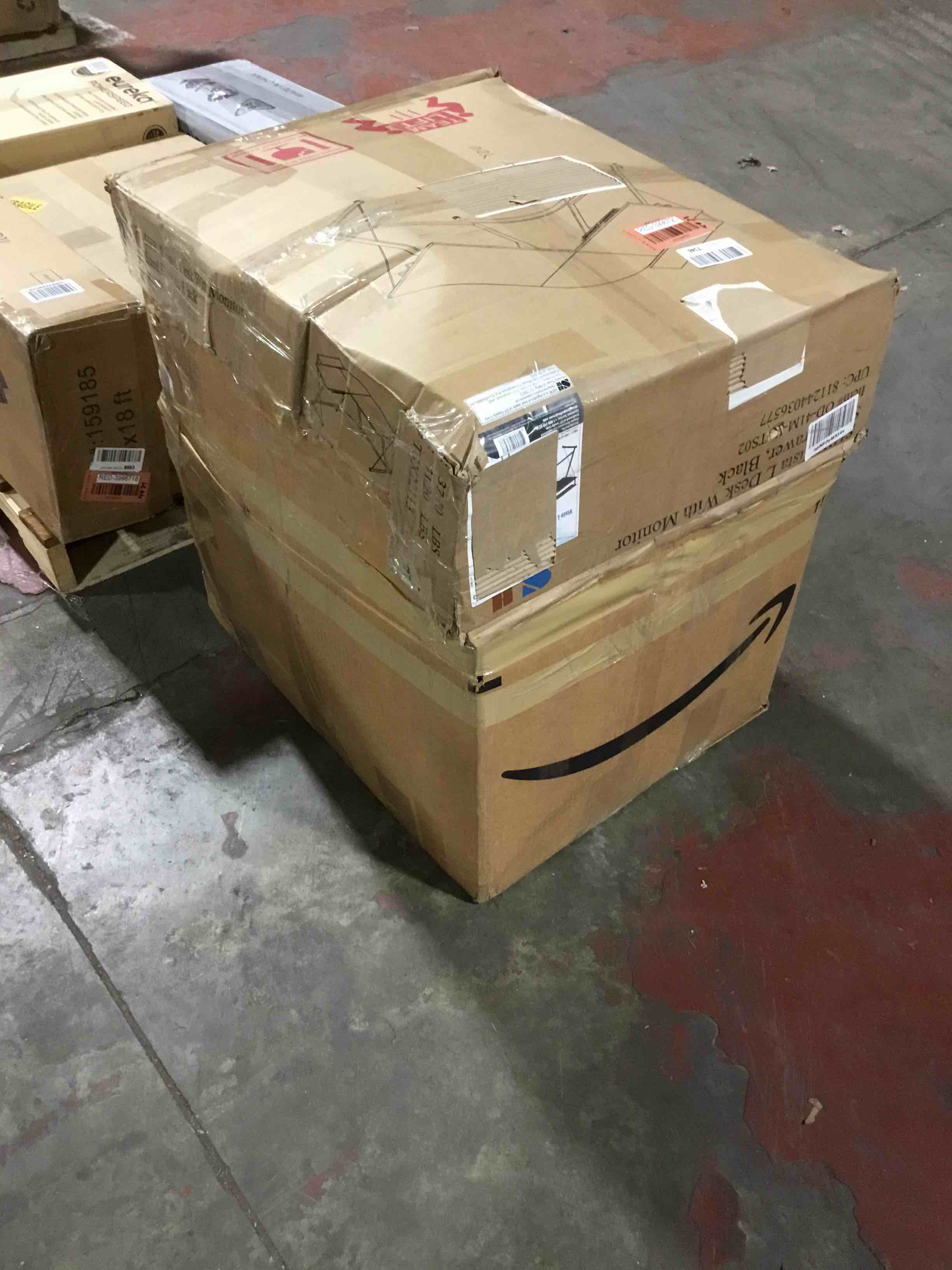 https://s3.amazonaws.com/lotting-images-prod/bidfta/RED3996720_1704201663250.jpeg