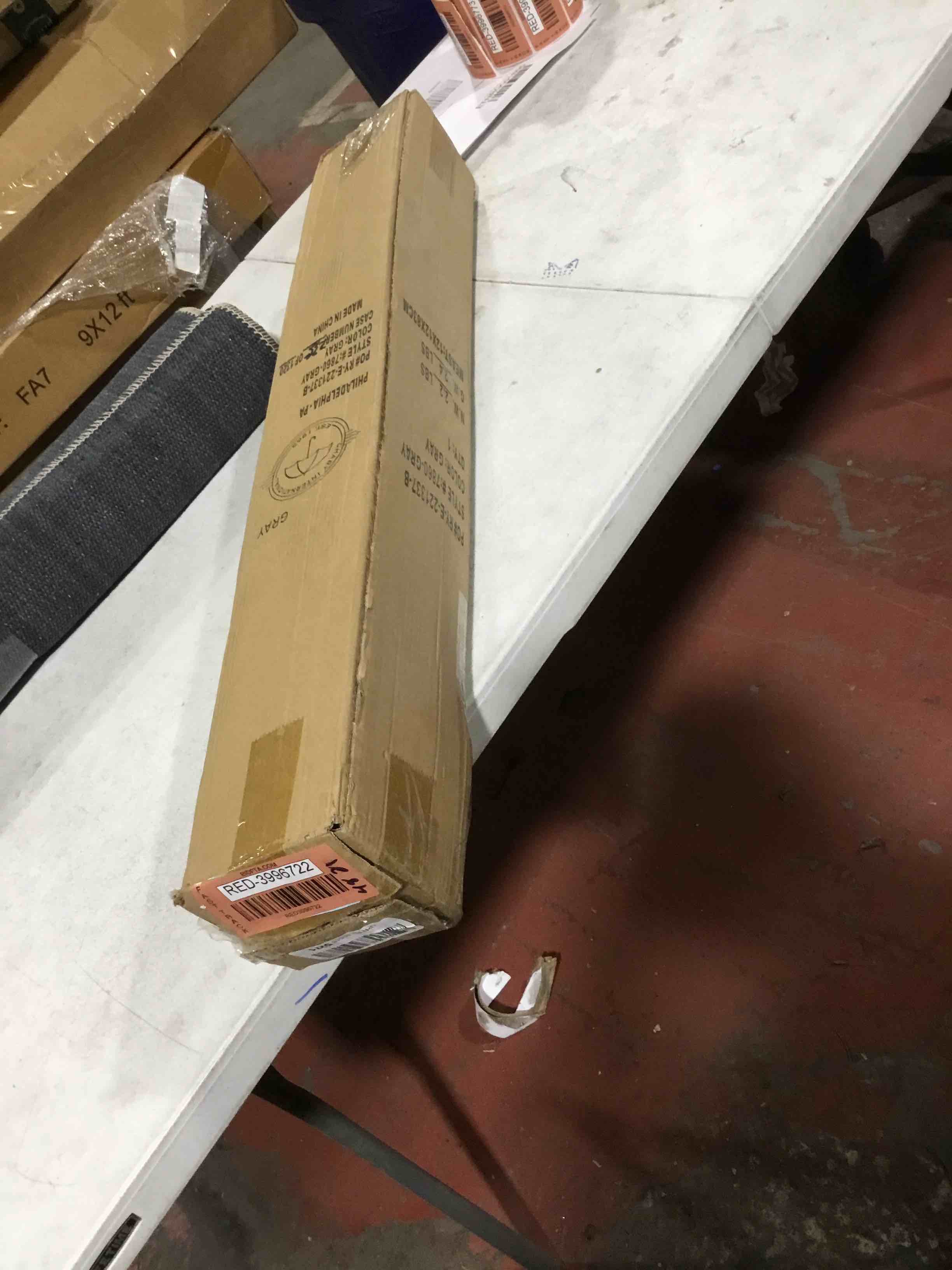 https://s3.amazonaws.com/lotting-images-prod/bidfta/RED3996722_1704202355493.jpeg