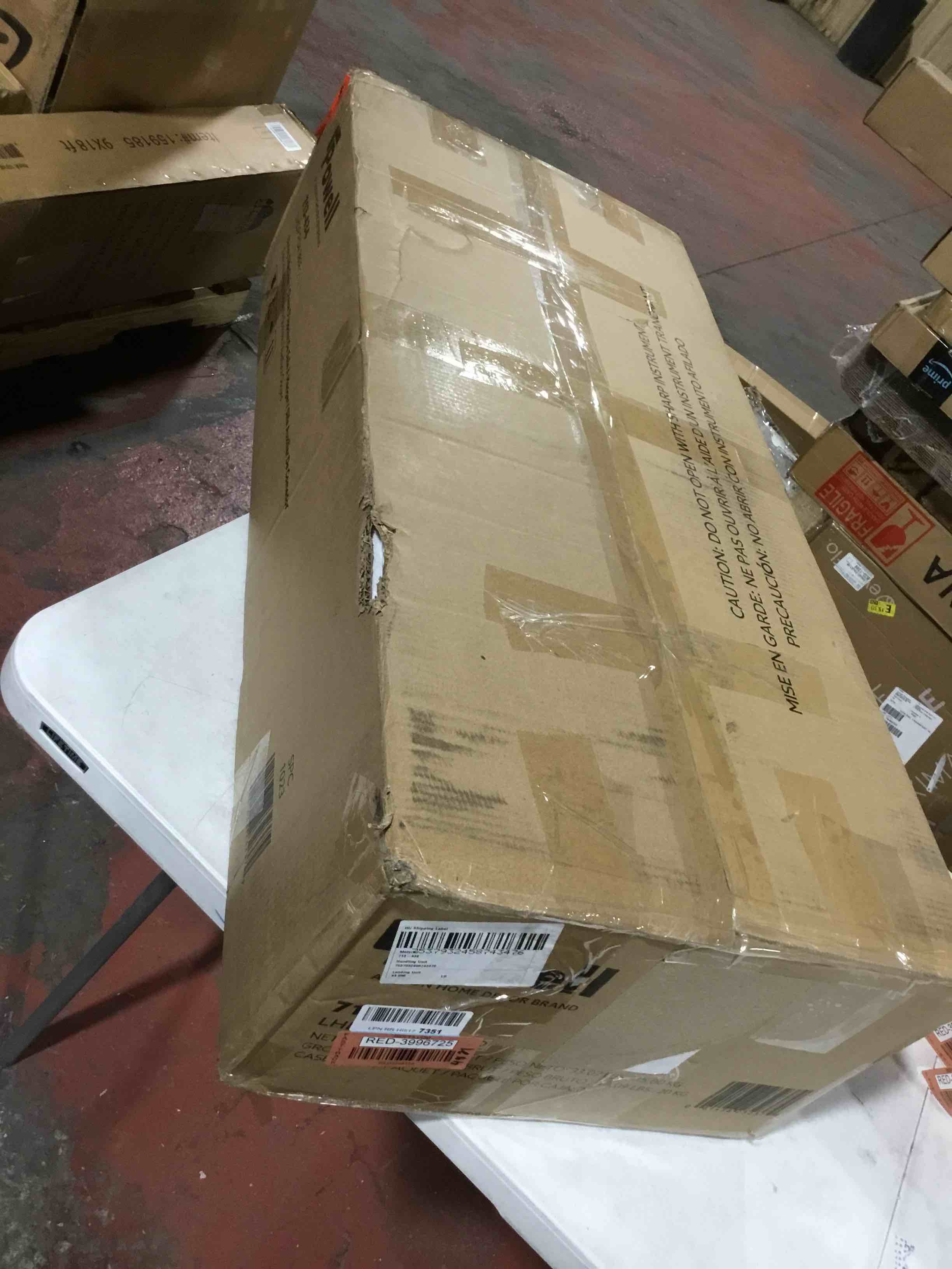 https://s3.amazonaws.com/lotting-images-prod/bidfta/RED3996725_1704202789252.jpeg