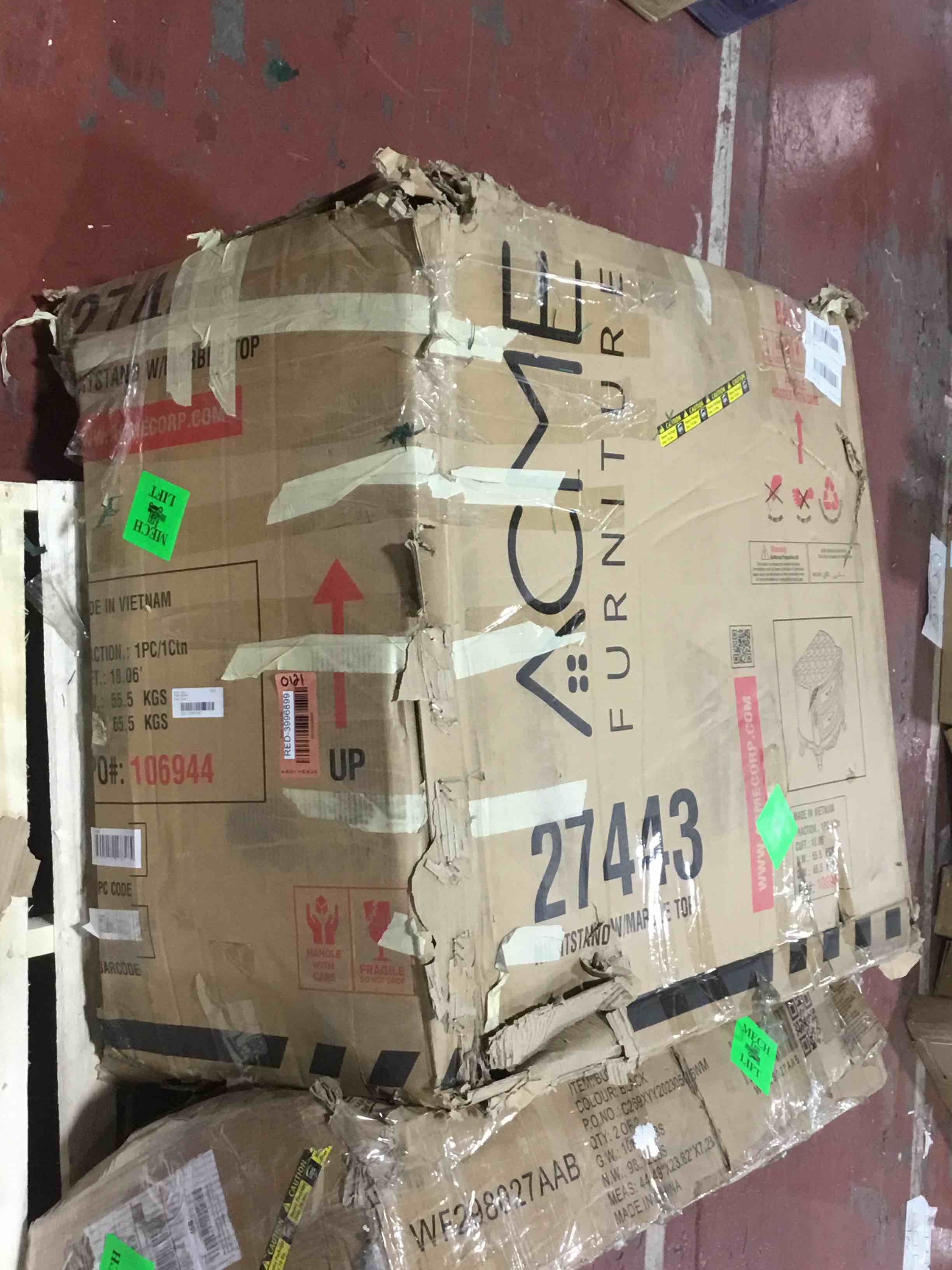 https://s3.amazonaws.com/lotting-images-prod/bidfta/RED3996899_1704829037216.jpeg