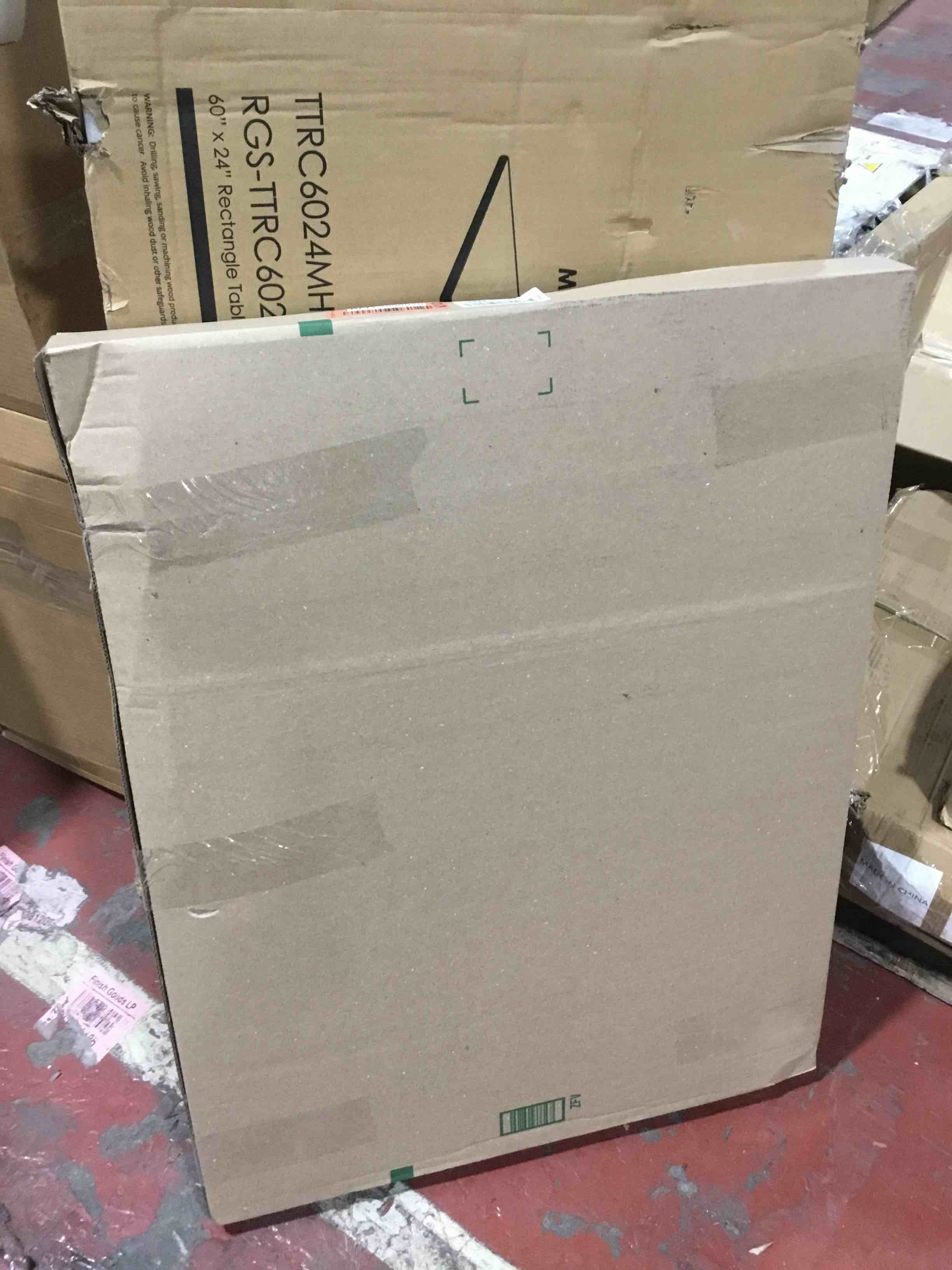 https://s3.amazonaws.com/lotting-images-prod/bidfta/RED3996929_1704896251305.jpeg