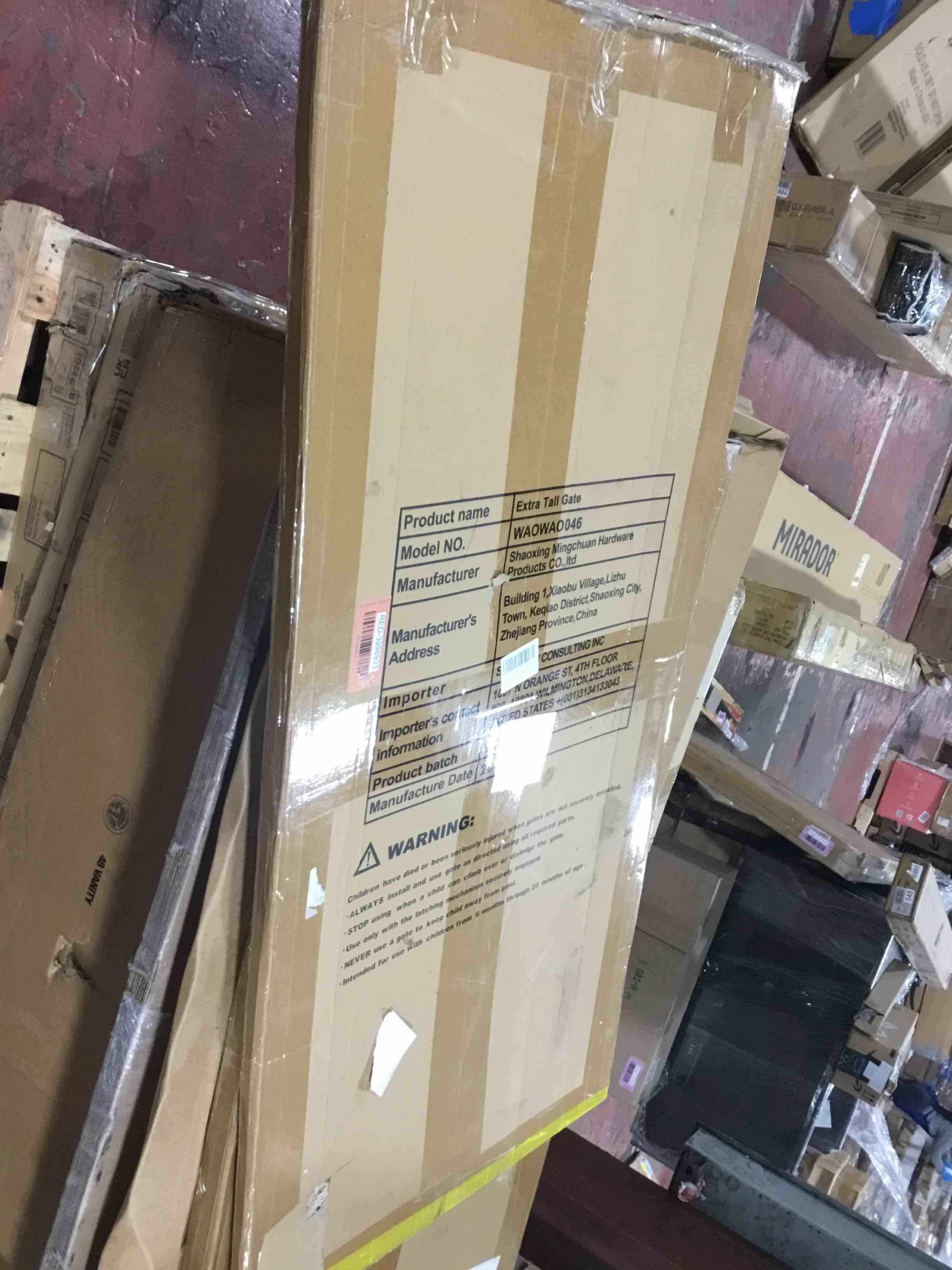 https://s3.amazonaws.com/lotting-images-prod/bidfta/RED3996933_1704896897704.jpeg