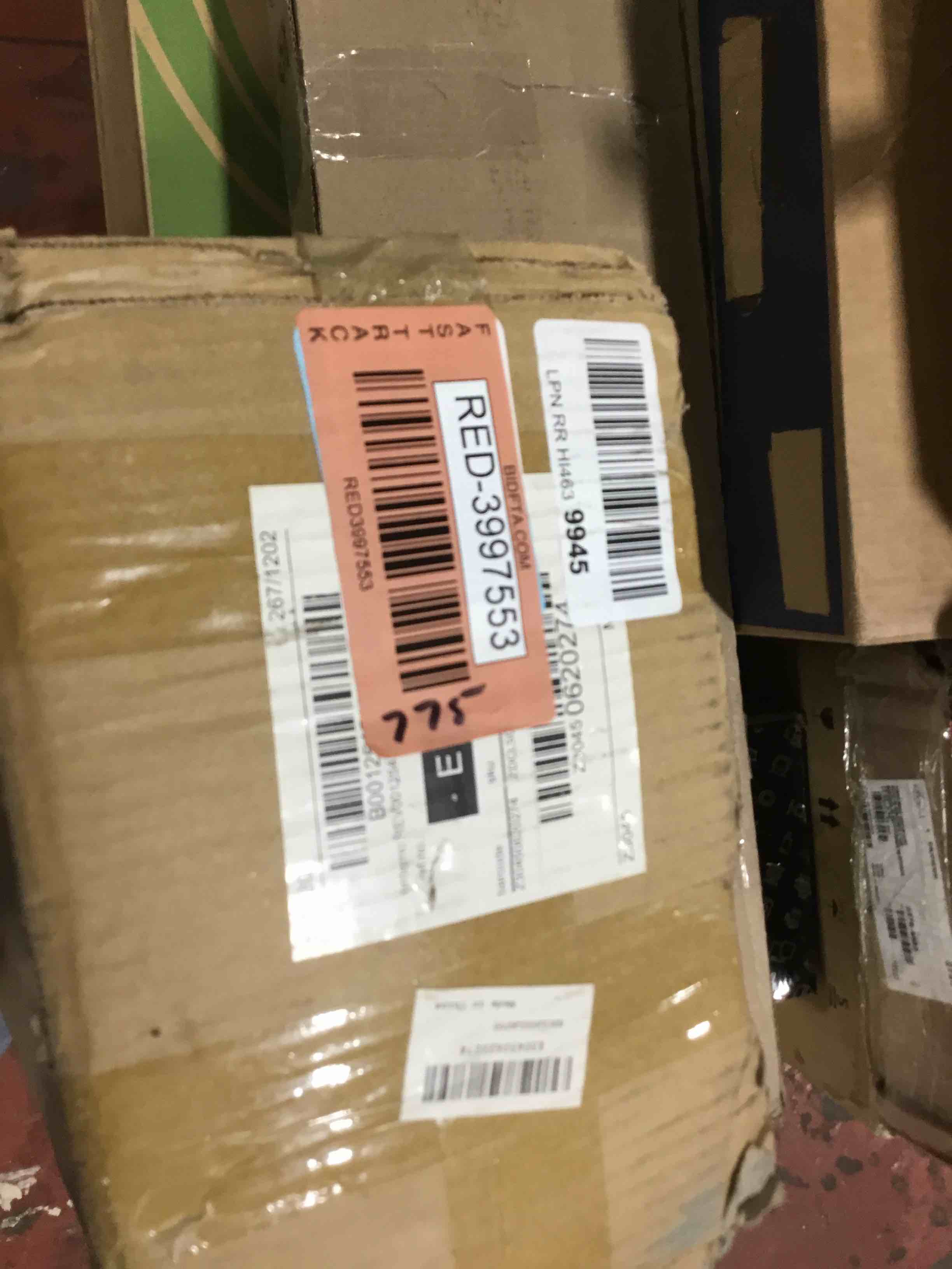 https://s3.amazonaws.com/lotting-images-prod/bidfta/RED3997553_1708354327595.jpeg