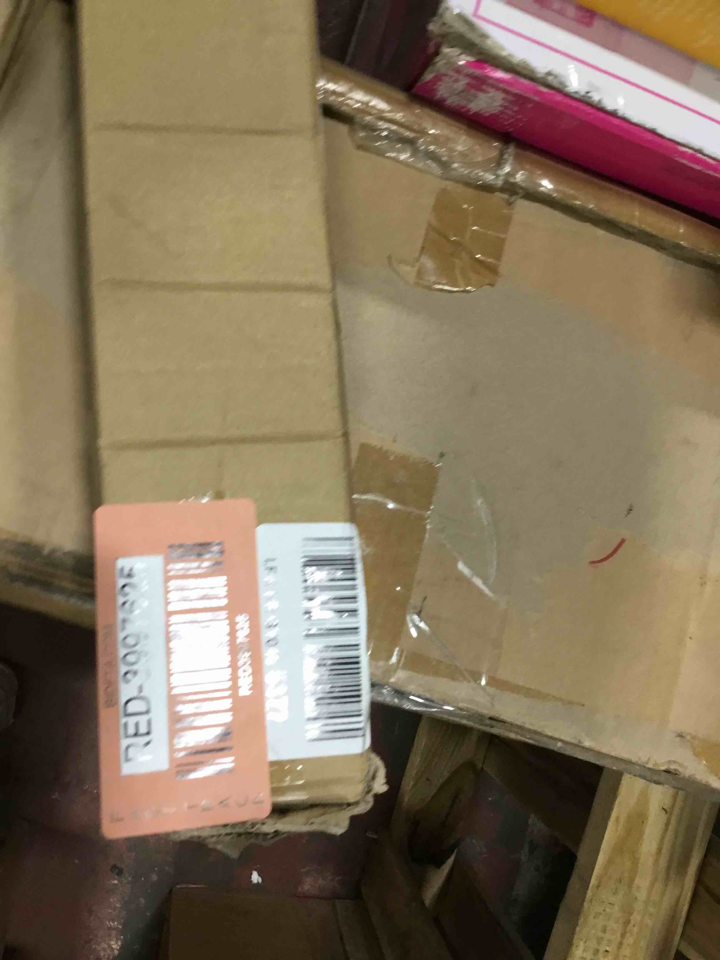 Enjoy fast, free delivery, exclusive deals, and award-winning movies & TV shows with Prime Try Prime and start saving today with fast, free delivery $22.99 $22.99 per Count ($22.99 / Count) Get Fast, Free Shipping with Amazon Prime FREE Returns FREE delivery Saturday, March 9 on orders shipped by Amazon over $35 Or fastest delivery Wednesday, March 6. Order within 15 hrs 22 mins Delivering to Brandenburg 40108 - Update location In Stock Quantity: Quantity:1 Add to Cart Buy Now Ships from Amazon Sold by Metsastys Returns Eligible for Return, Refund or Replacement within 30 days of receipt Payment Secure transaction Packaging Ships in product packaging See more Add a gift receipt for easy returns Add to List New (2) from $22.99 FREE Shipping on orders over $35.00 shipped by Amazon. Other Sellers on Amazon Add to Cart $22.99 ($22.99 / Count) FREE Shipping on orders over $35.00 shipped by Amazon. Sold by: Metsastys 2 VIDEOS Vicorrect Posture Corrector for Women and Men, Adjustable Upper Back Brace for Clavicle Support and Providing Pain Relief from Neck, Shoulder, and Upper Back S-M (25"-35") Roll over image to zoom in Vicorrect Posture Corrector for Women and Men, Adjustable Upper Back Brace for Clavicle Support and Providing Pain Relief from Neck, Shoulder, and Upper Back S-M (25"-35") Brand: Vicorrect 4.0 4.0 out of 5 stars 9,247 ratings | Search this page Amazon's Choice in Back Braces by Vicorrect 700+ bought