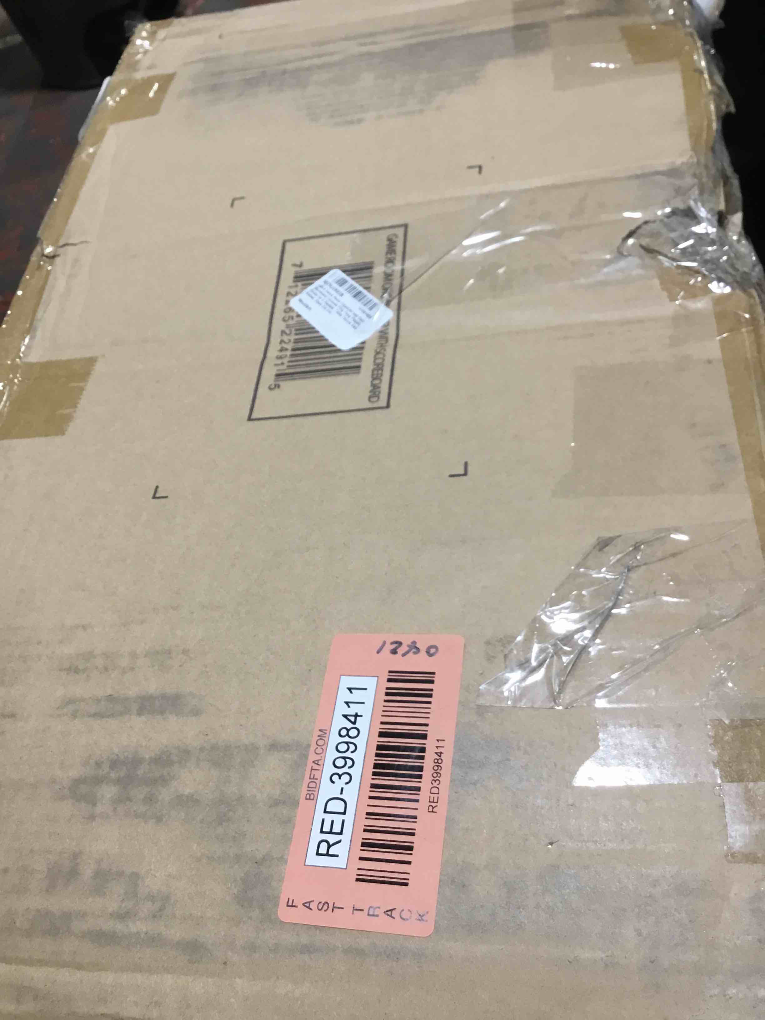 https://s3.amazonaws.com/lotting-images-prod/bidfta/RED3998411_1706623196595.jpeg