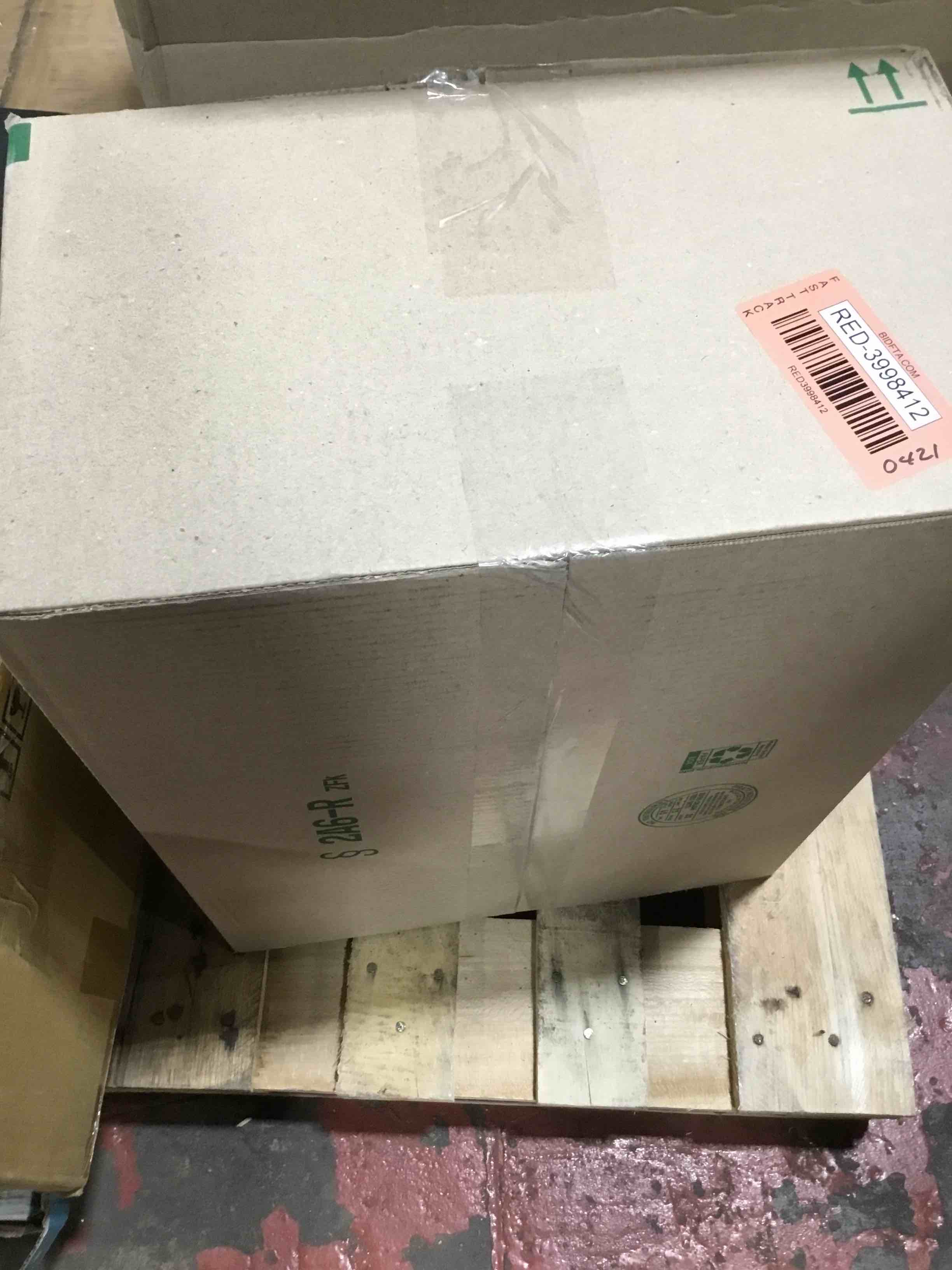 https://s3.amazonaws.com/lotting-images-prod/bidfta/RED3998412_1706623060282.jpeg