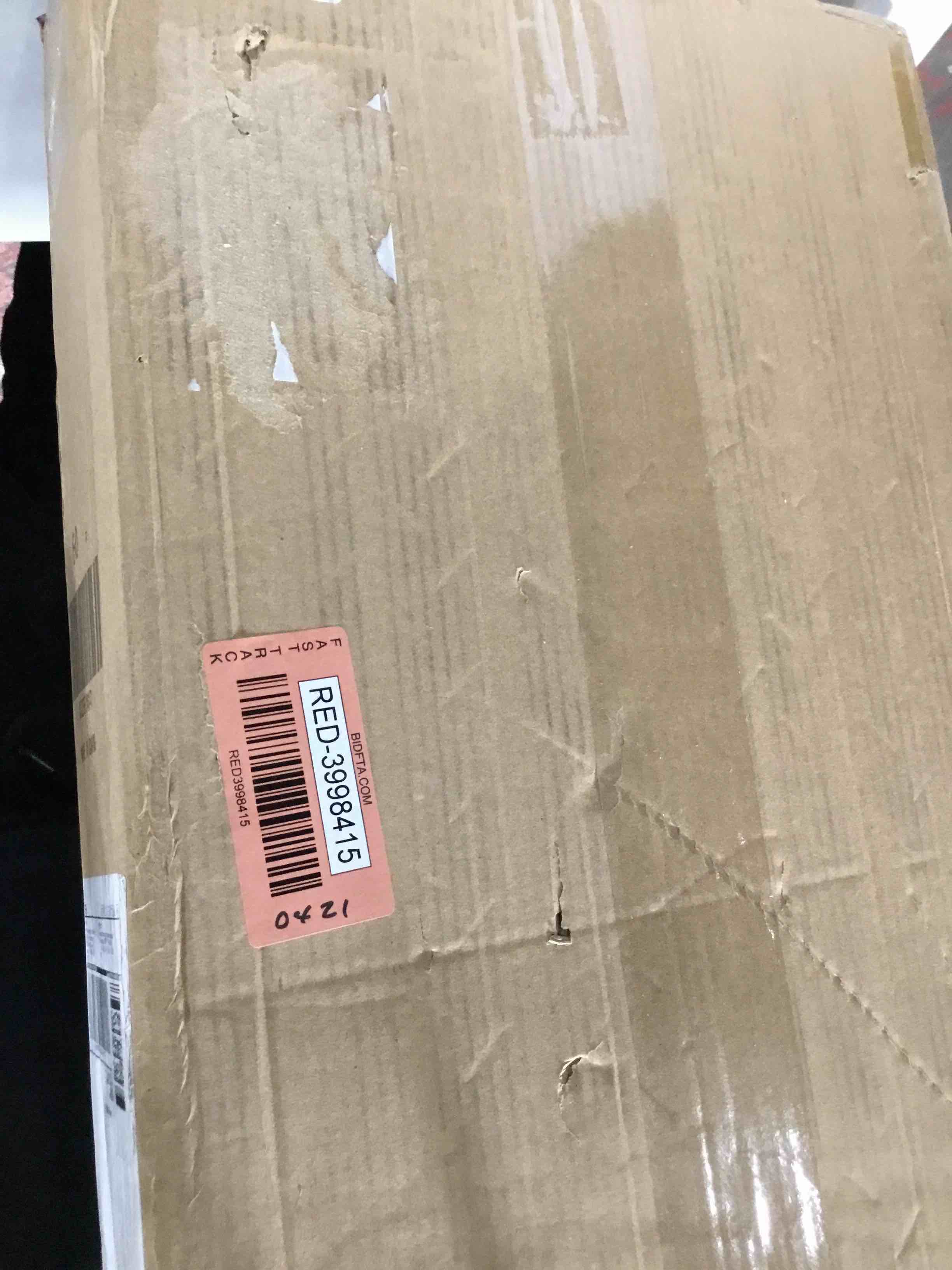 https://s3.amazonaws.com/lotting-images-prod/bidfta/RED3998415_1706623639648.jpeg