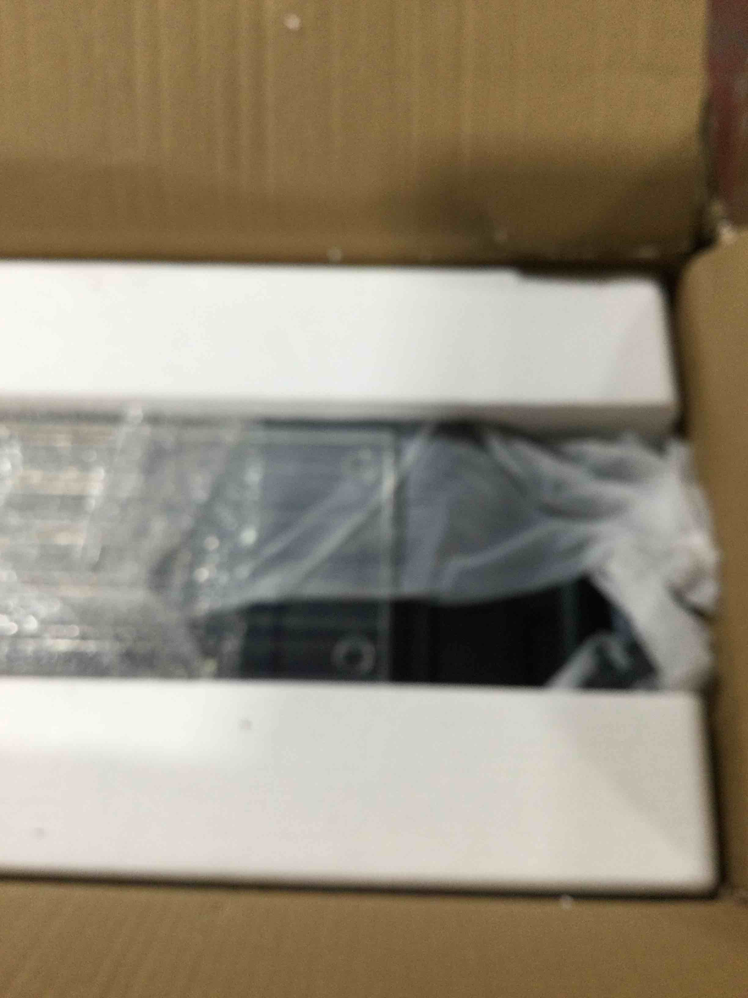 https://s3.amazonaws.com/lotting-images-prod/bidfta/RED3999262_1707343423587.jpeg