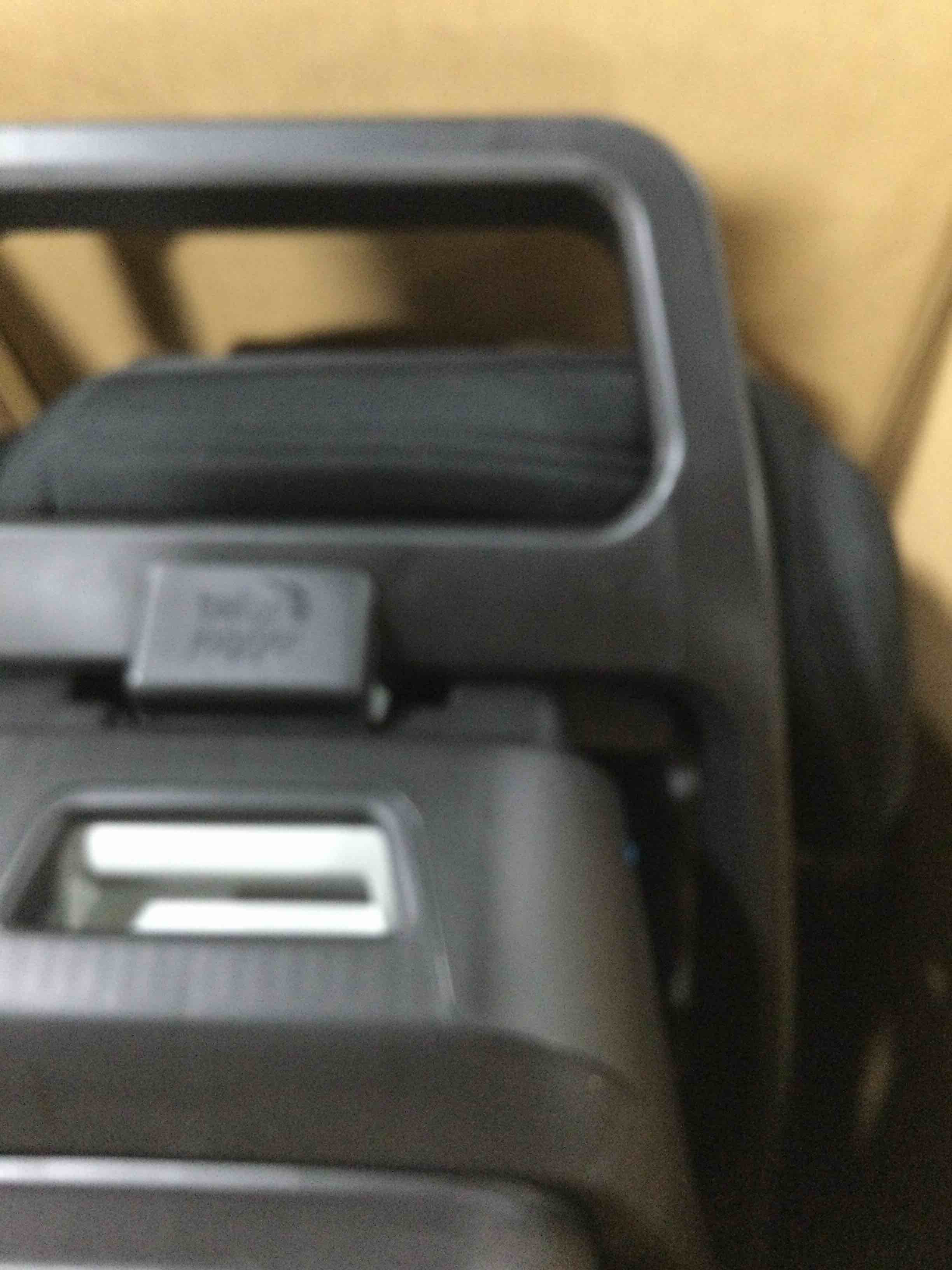 https://s3.amazonaws.com/lotting-images-prod/bidfta/RED3999266_1707344023931.jpeg