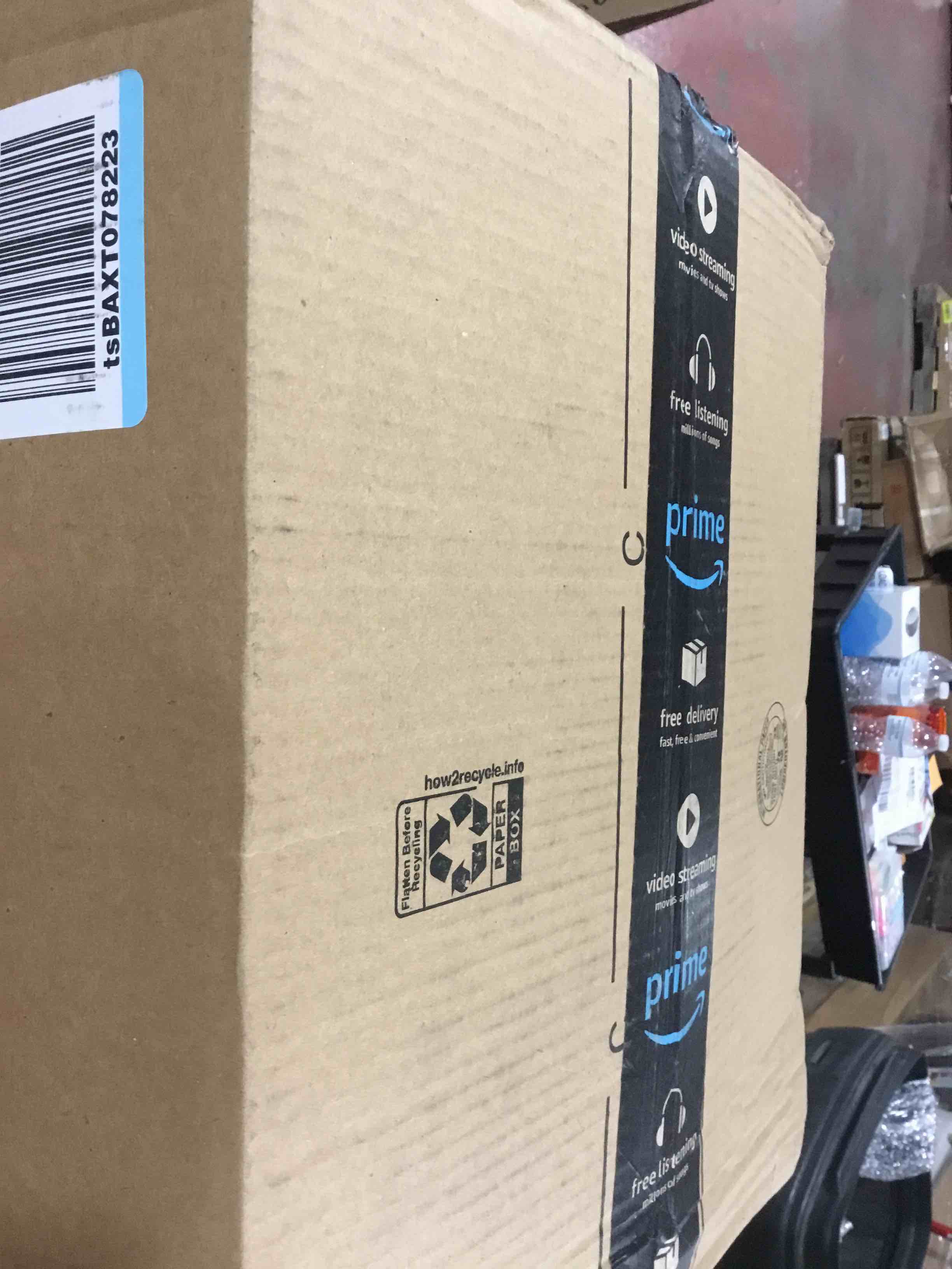 https://s3.amazonaws.com/lotting-images-prod/bidfta/RED3999317_1707423171743.jpeg