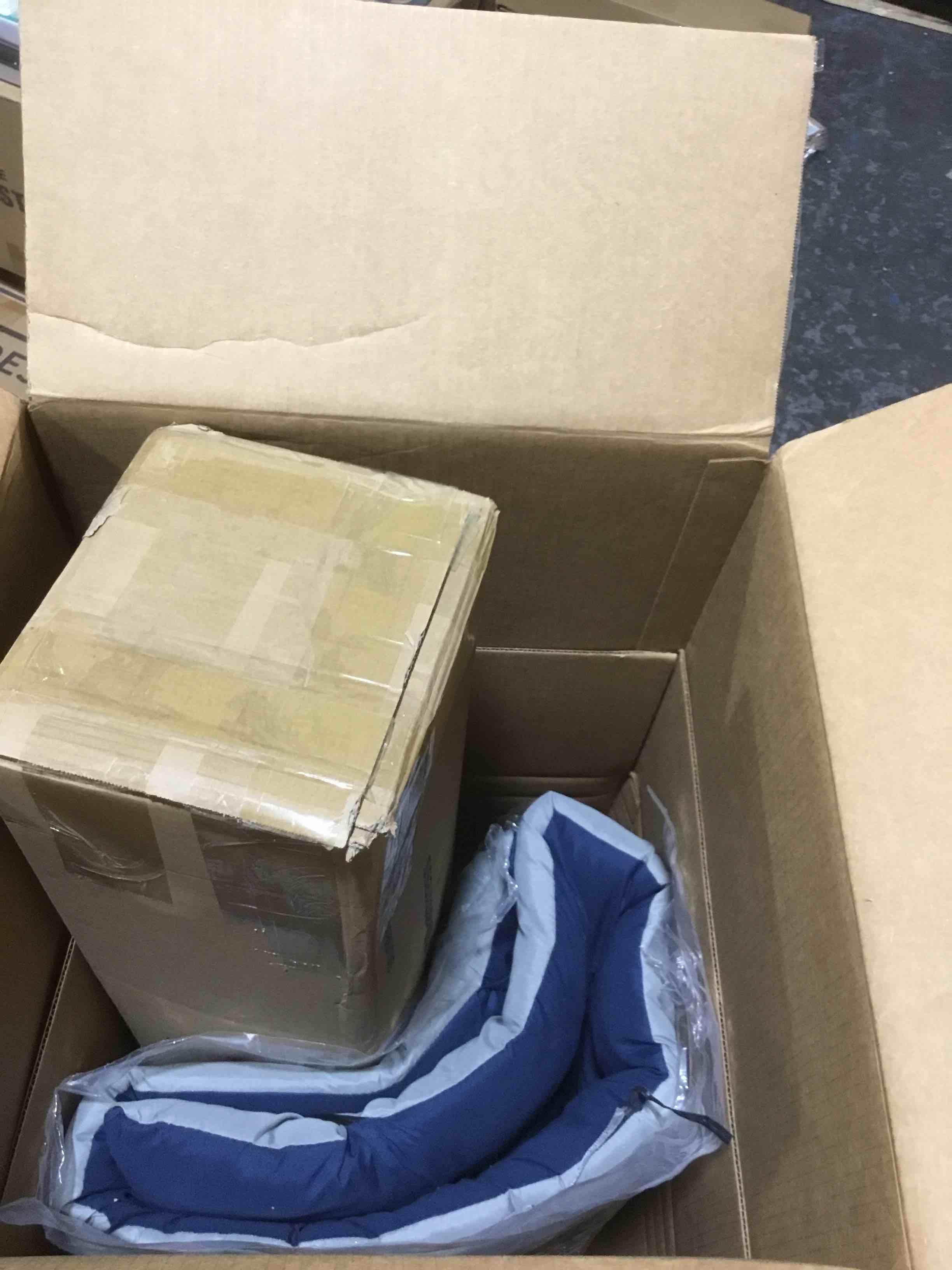 https://s3.amazonaws.com/lotting-images-prod/bidfta/RED4000254_1711658564032.jpeg