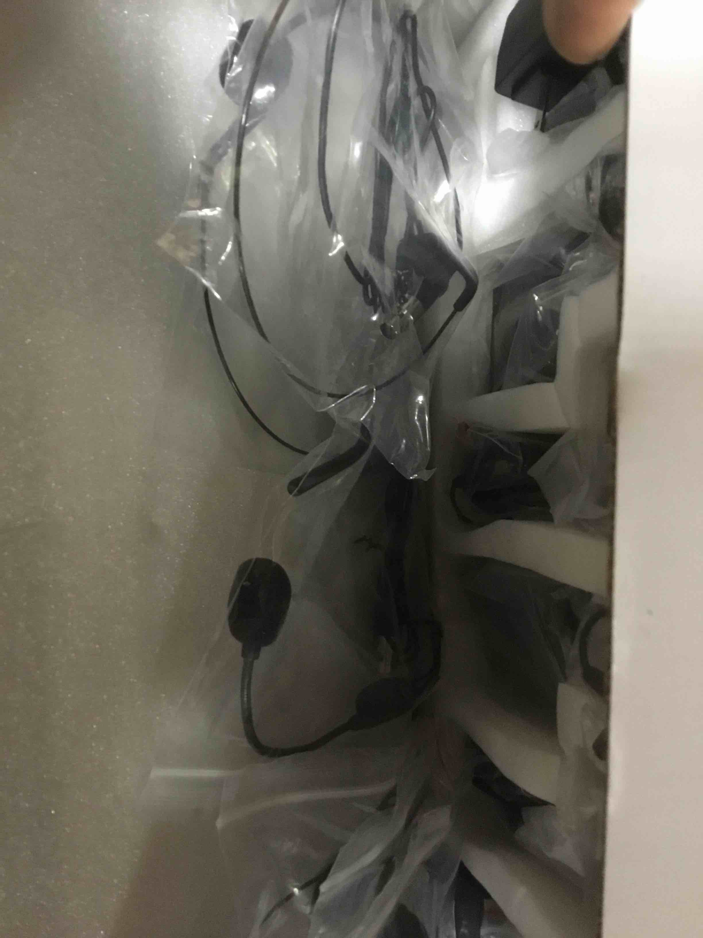 https://s3.amazonaws.com/lotting-images-prod/bidfta/RED4067260_1709924011587.jpeg