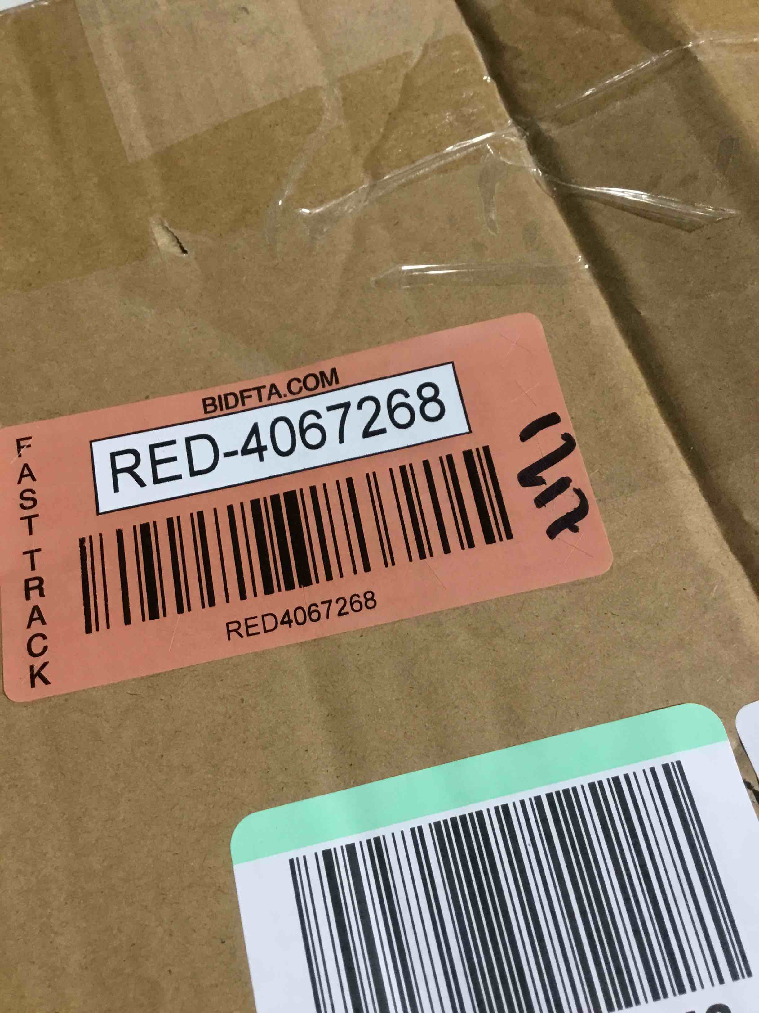 https://s3.amazonaws.com/lotting-images-prod/bidfta/RED4067268_1709924802279.jpeg
