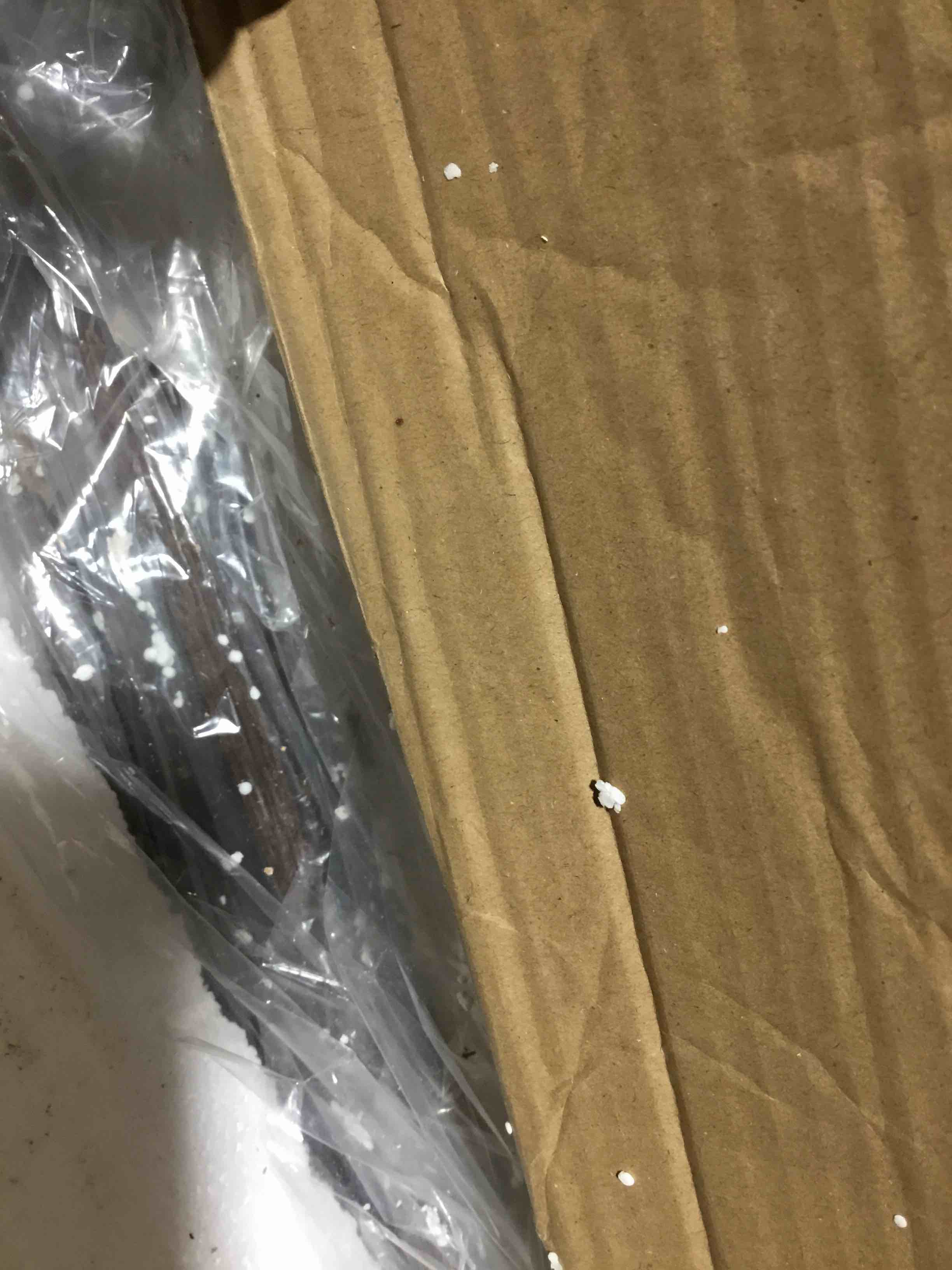 https://s3.amazonaws.com/lotting-images-prod/bidfta/RED4067505_1710516990158.jpeg