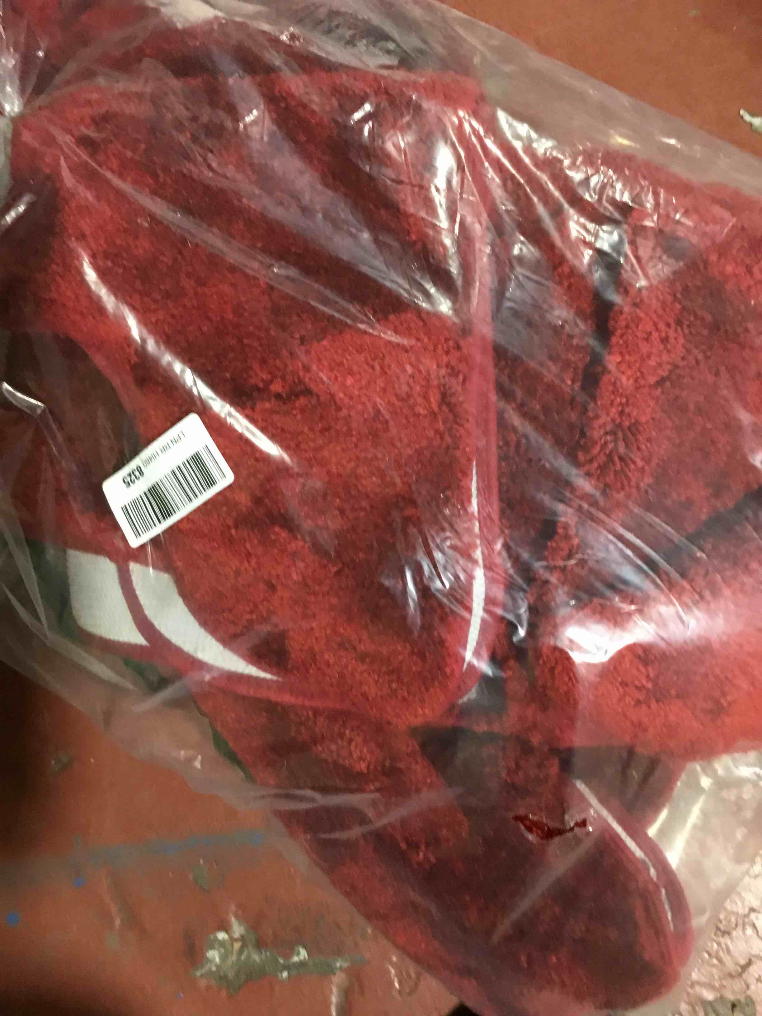 https://s3.amazonaws.com/lotting-images-prod/bidfta/RED4067572_1710538129663.jpeg