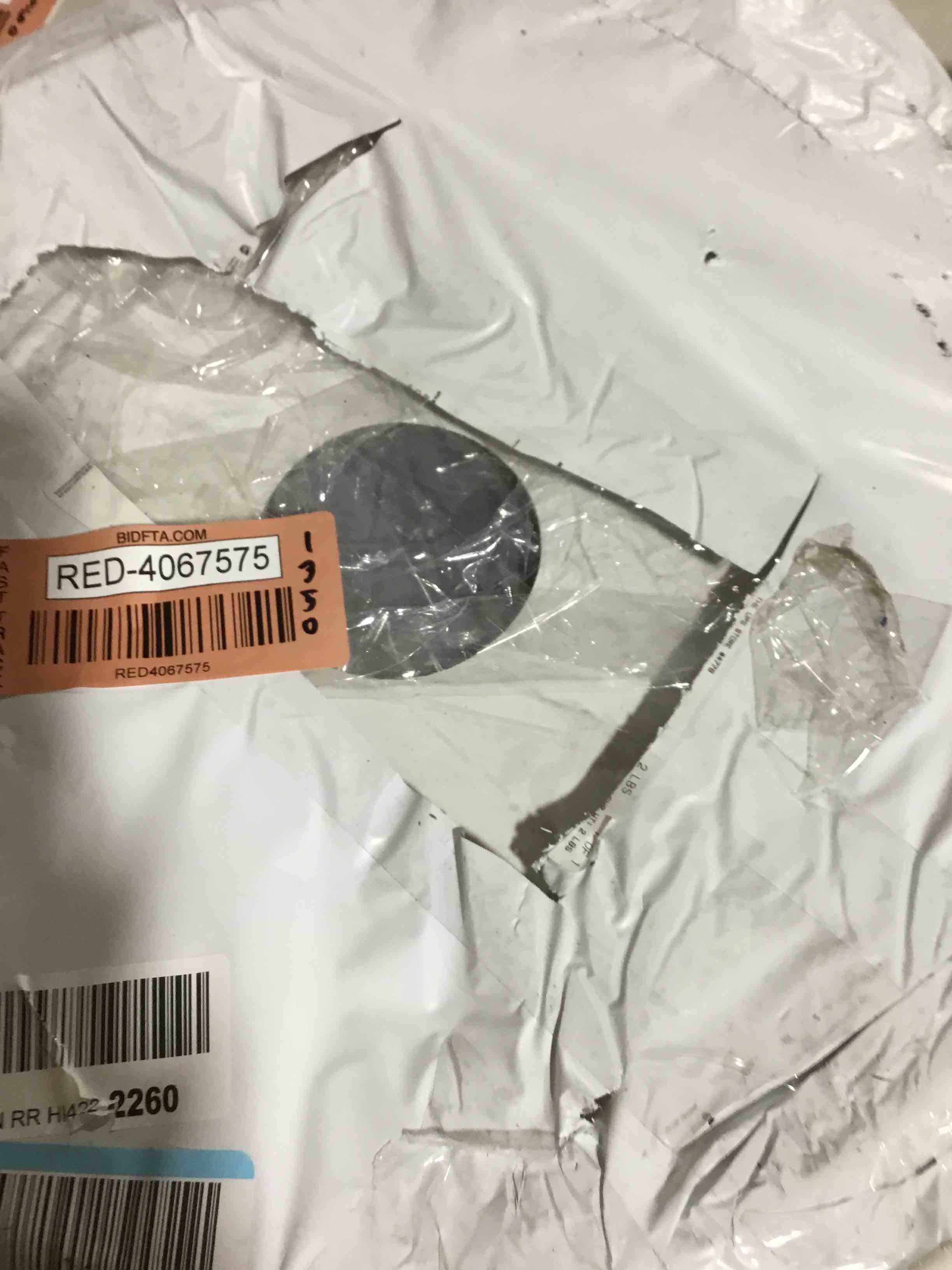 https://s3.amazonaws.com/lotting-images-prod/bidfta/RED4067575_1710538285655.jpeg