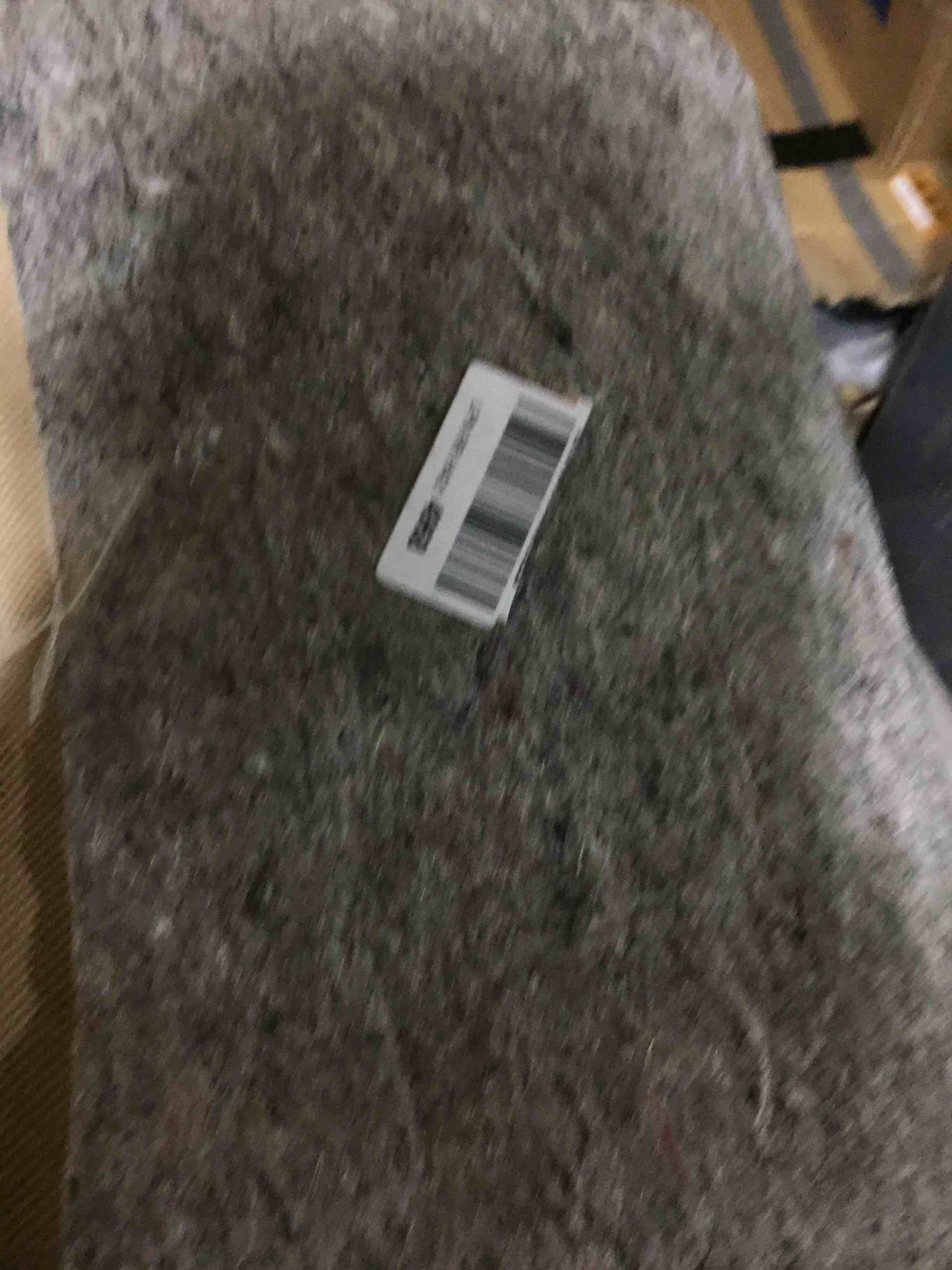 https://s3.amazonaws.com/lotting-images-prod/bidfta/RED4067580_1710538810369.jpeg