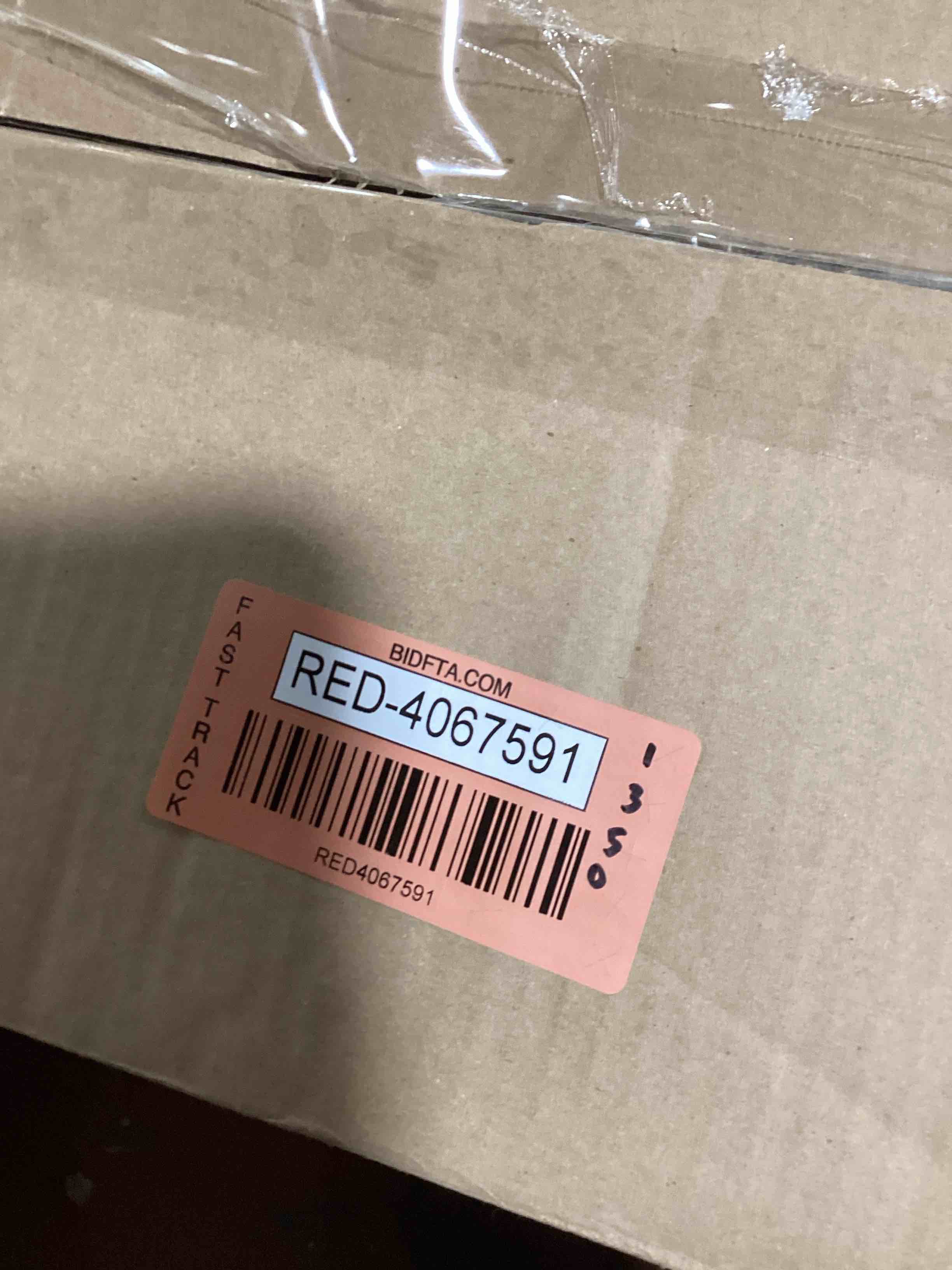 https://s3.amazonaws.com/lotting-images-prod/bidfta/RED4067591_1710764793835.jpeg