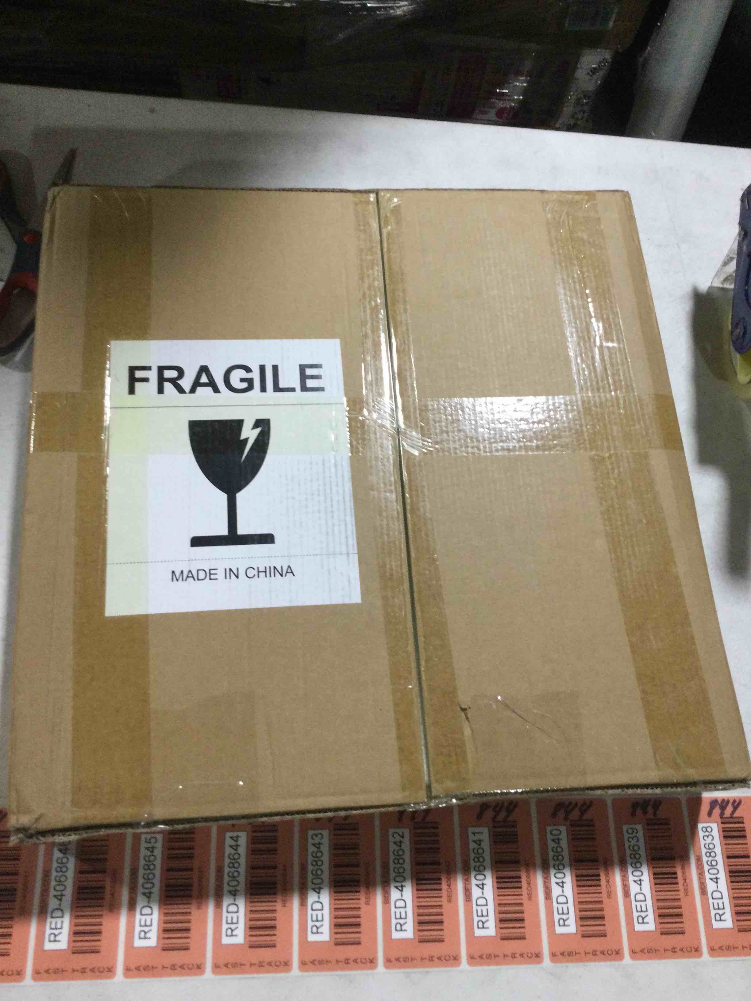 https://s3.amazonaws.com/lotting-images-prod/bidfta/RED4068629_1708539355136.jpeg
