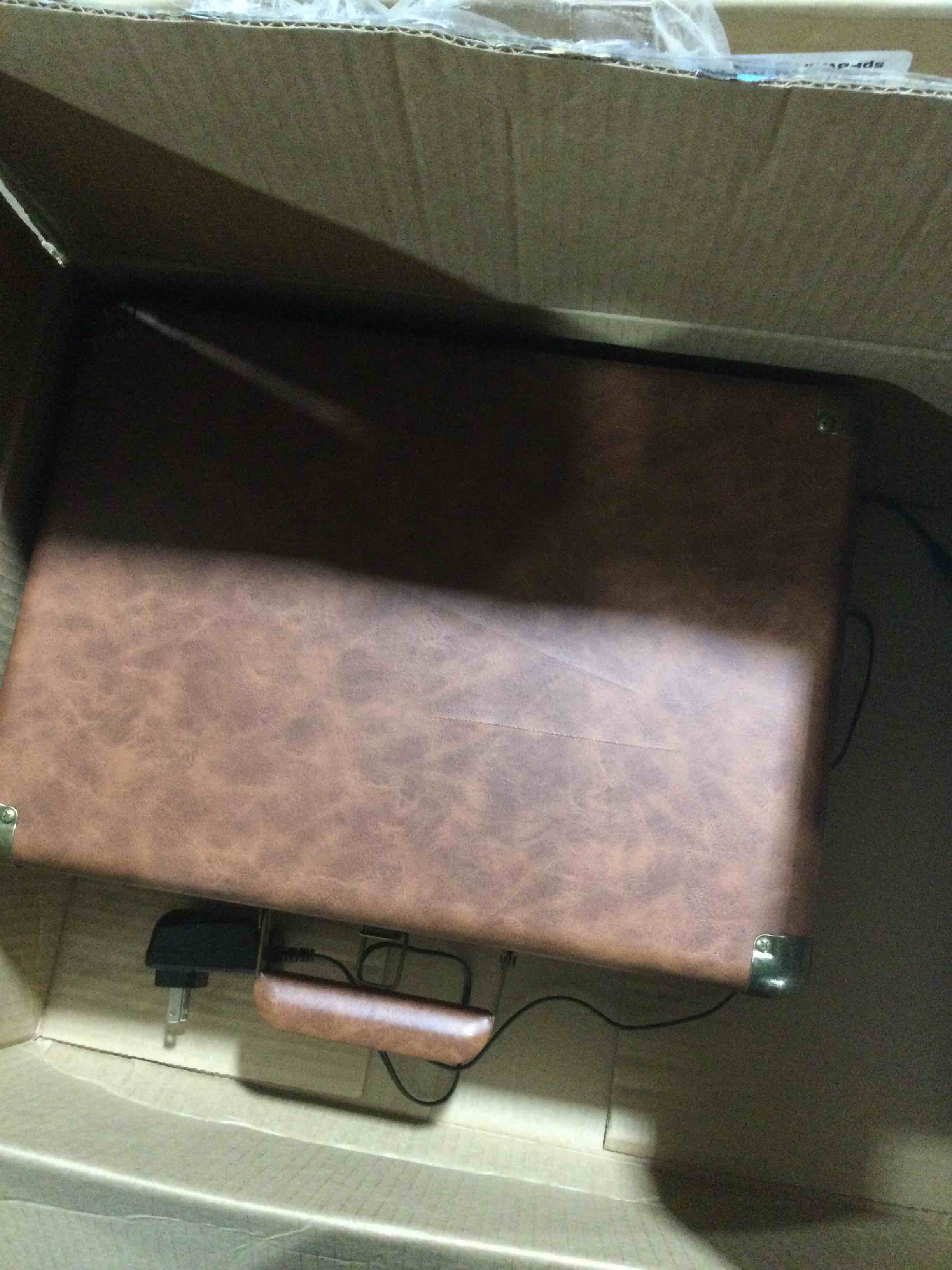 https://s3.amazonaws.com/lotting-images-prod/bidfta/RED4068633_1708541038896.jpeg
