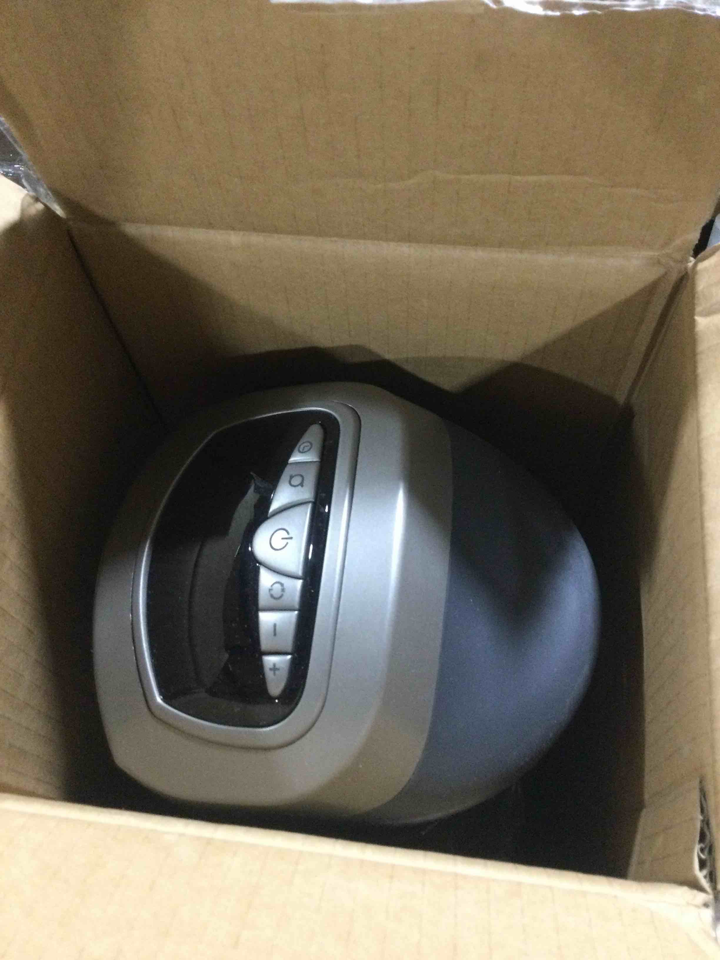 https://s3.amazonaws.com/lotting-images-prod/bidfta/RED4068634_1708541259660.jpeg
