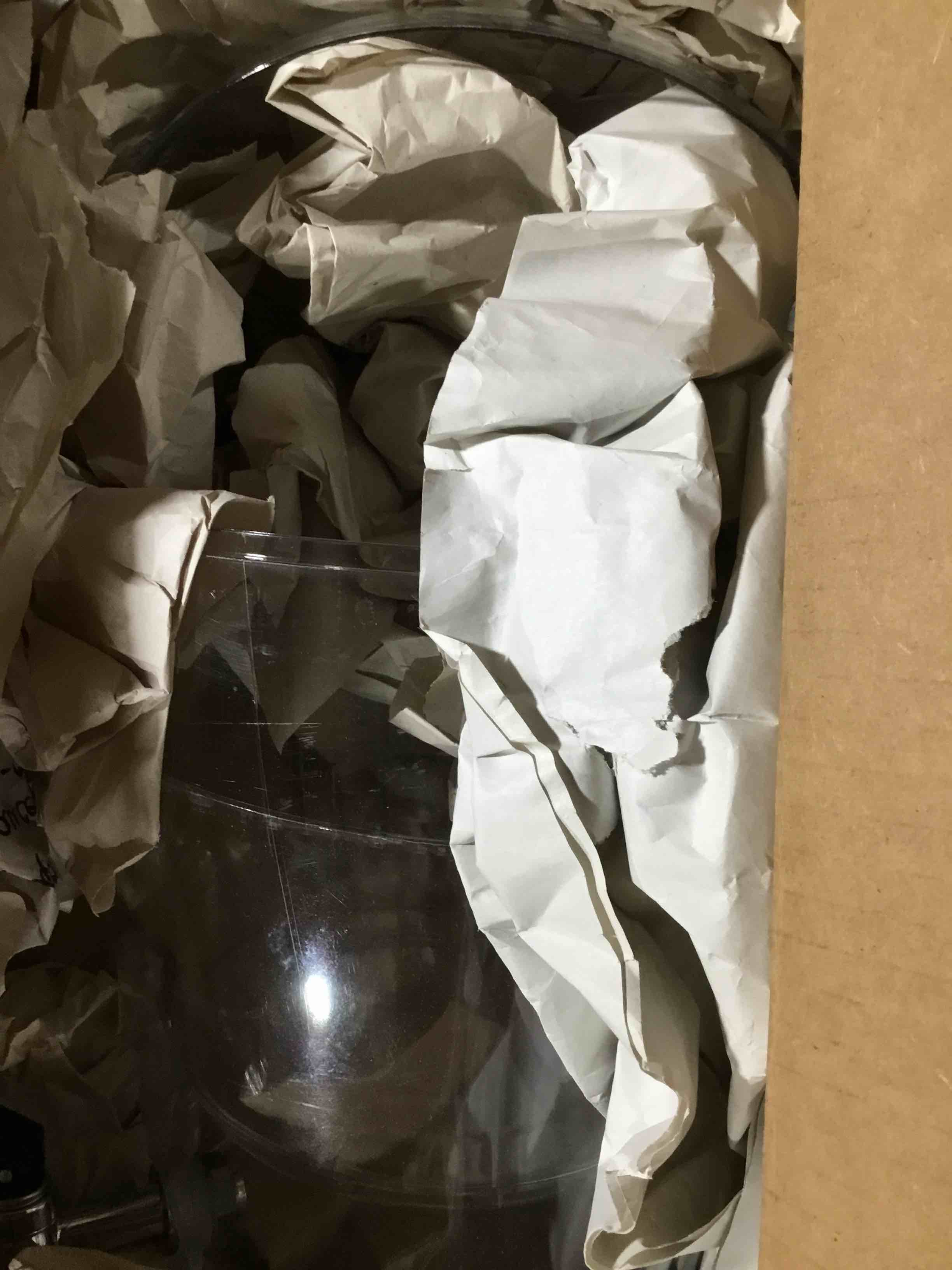 https://s3.amazonaws.com/lotting-images-prod/bidfta/RED4068645_1708544377092.jpeg