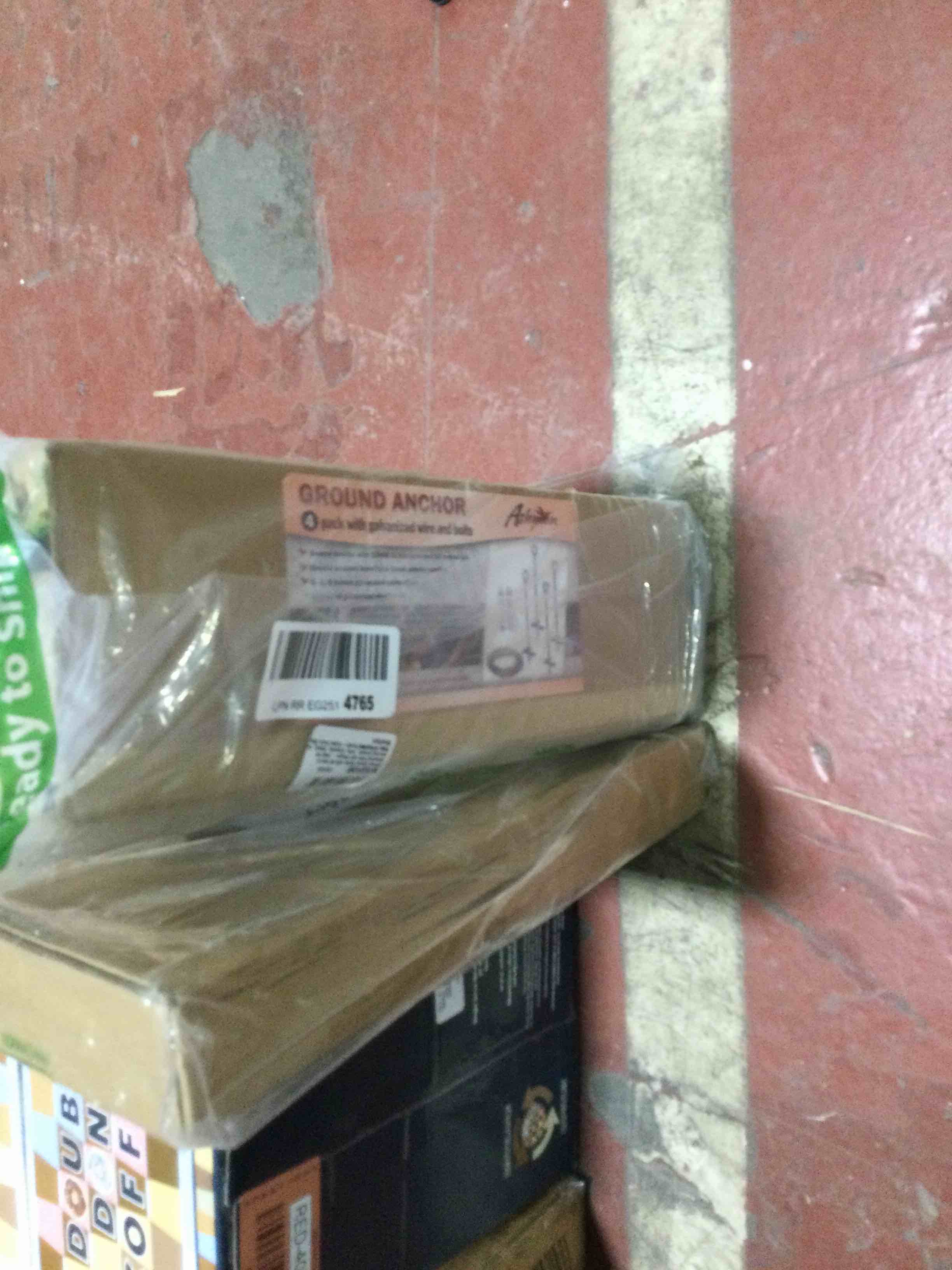 https://s3.amazonaws.com/lotting-images-prod/bidfta/RED4070528_1689175035092.jpeg