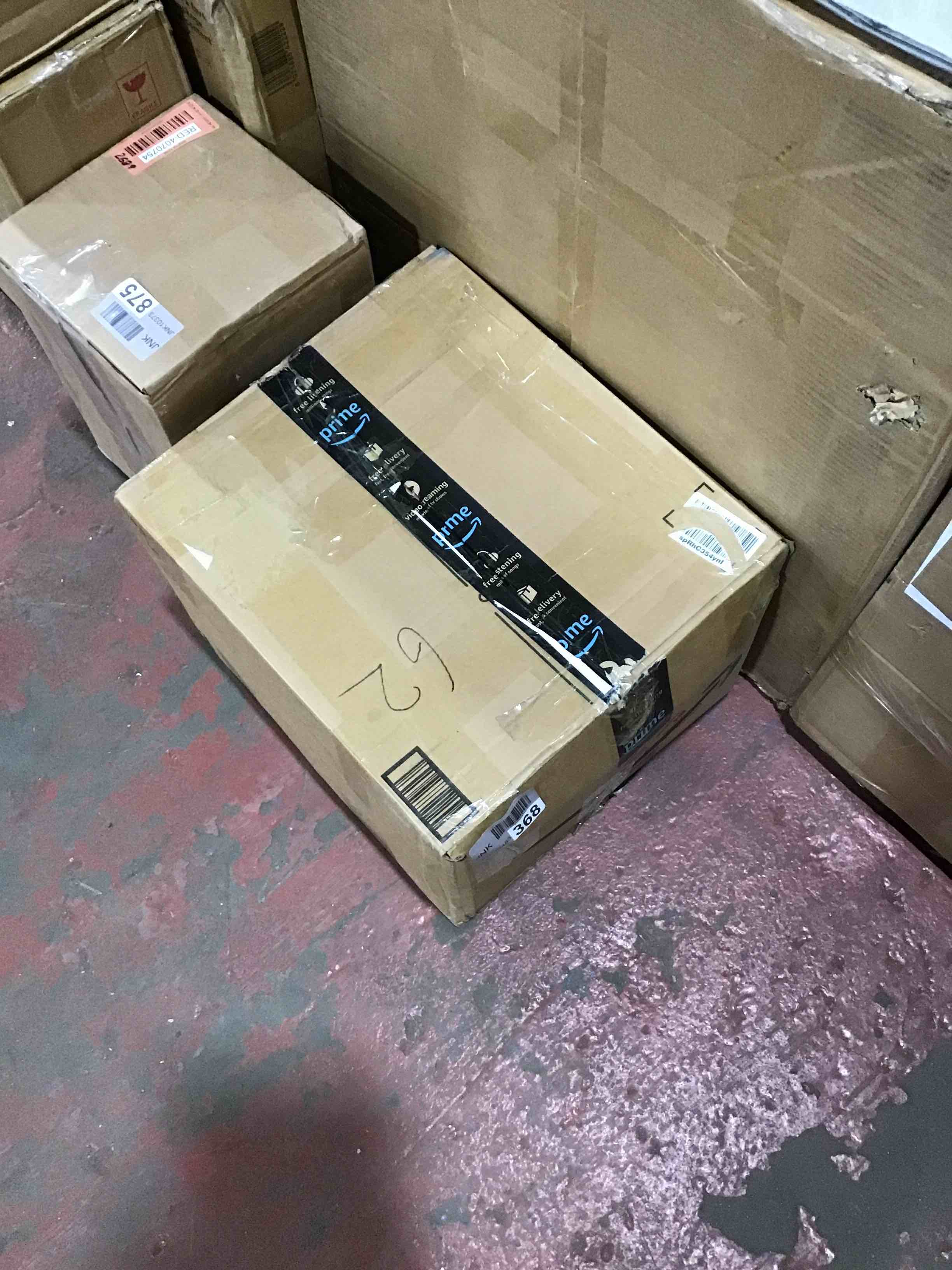 https://s3.amazonaws.com/lotting-images-prod/bidfta/RED4070758_1689620062575.jpeg