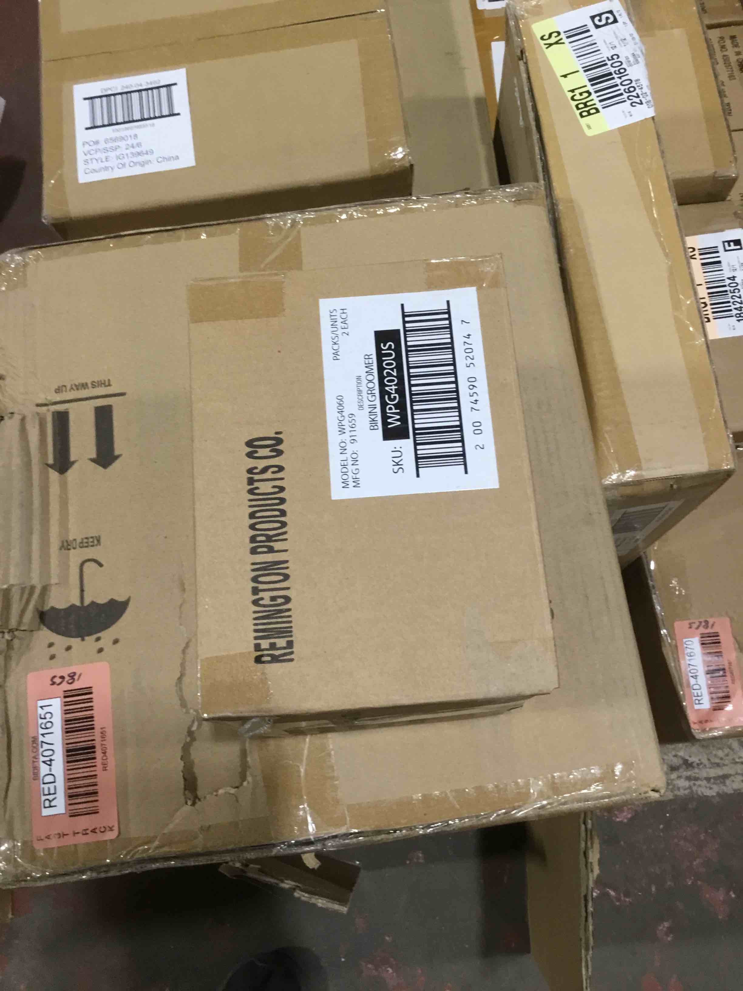 https://s3.amazonaws.com/lotting-images-prod/bidfta/RED4071672_1683818115112.jpeg