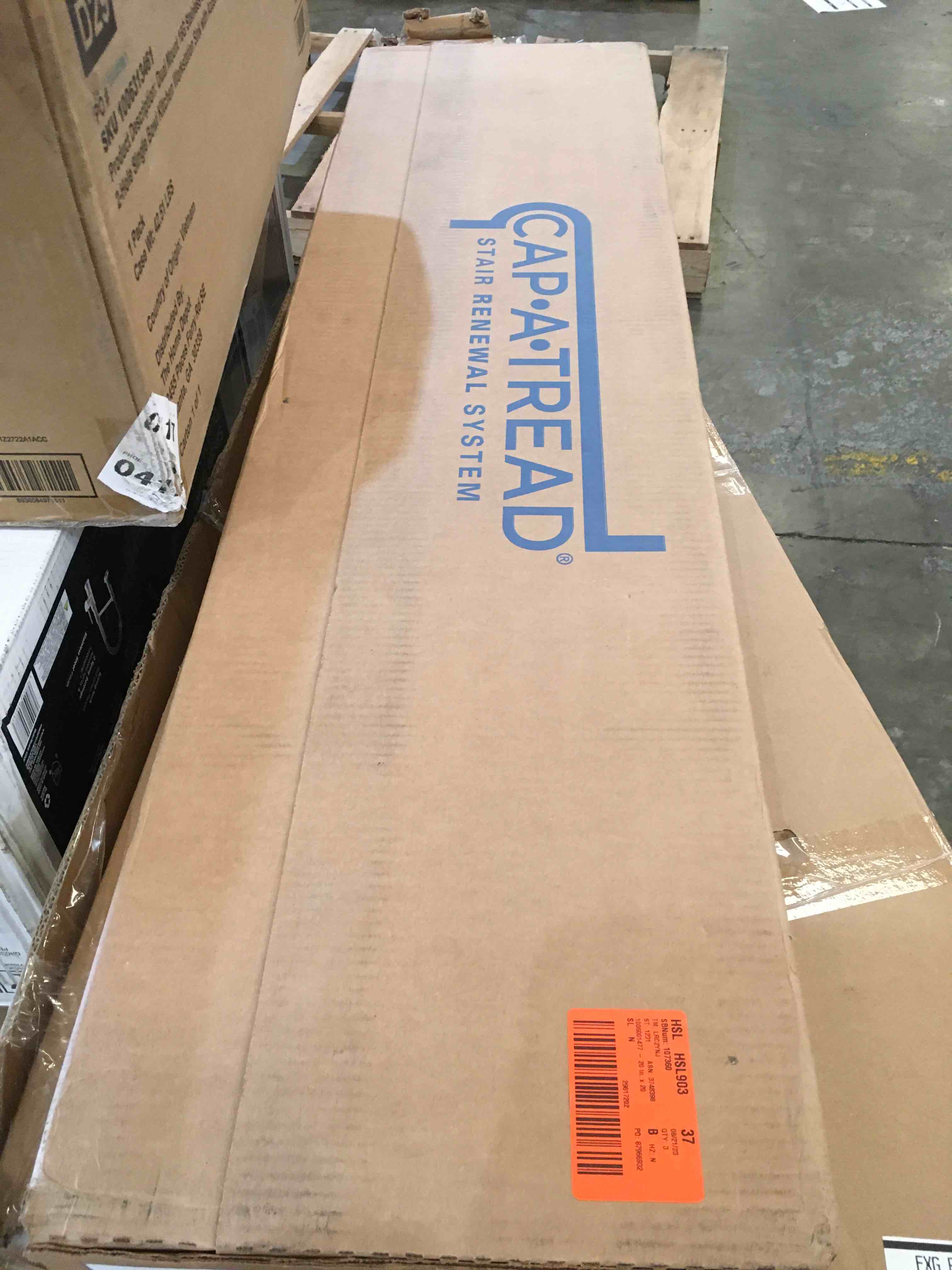 https://s3.amazonaws.com/lotting-images-prod/bidfta/RED4137301_1693415817985.jpeg