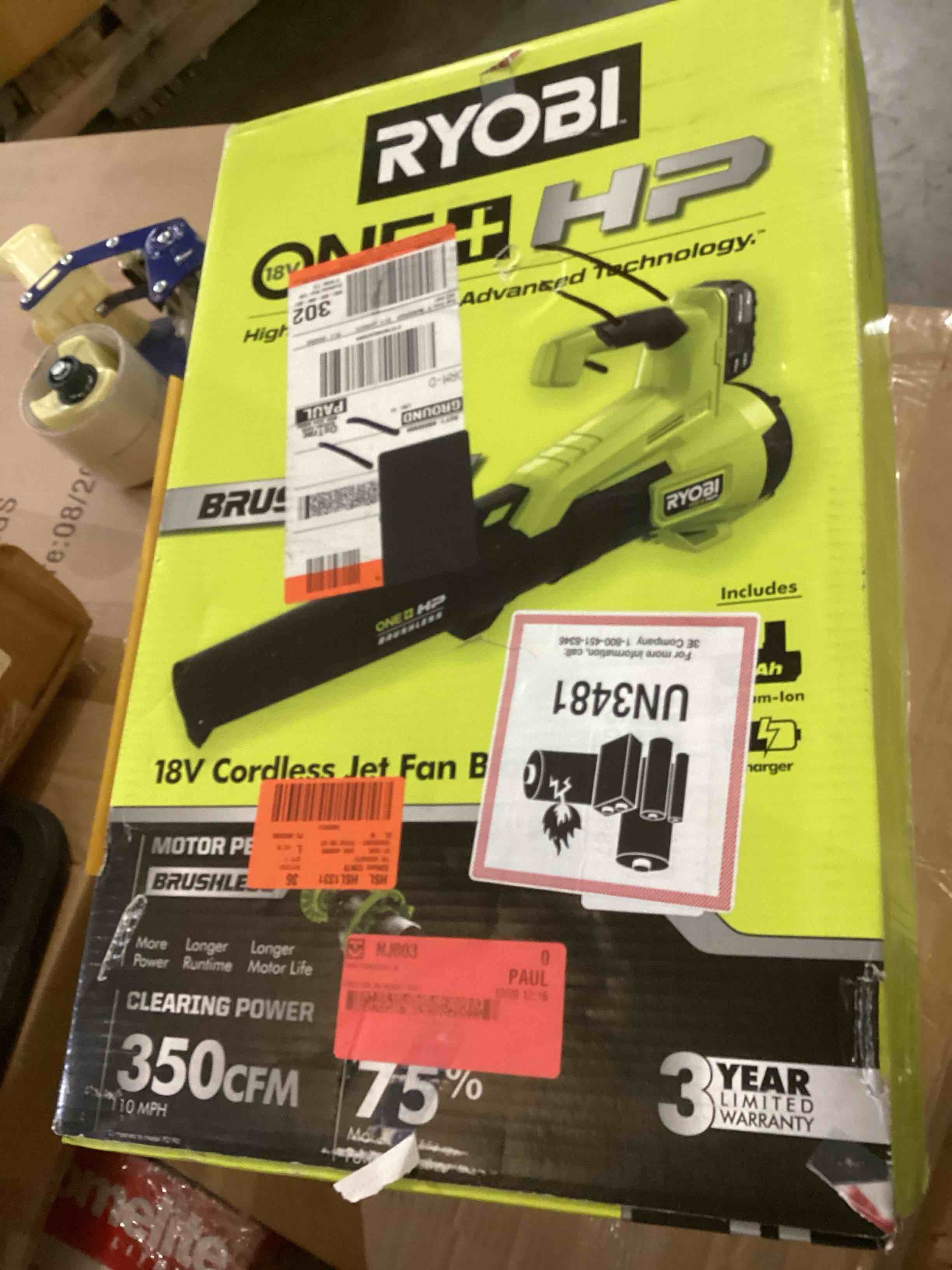 https://s3.amazonaws.com/lotting-images-prod/bidfta/RED4137533_1708010440840.jpeg