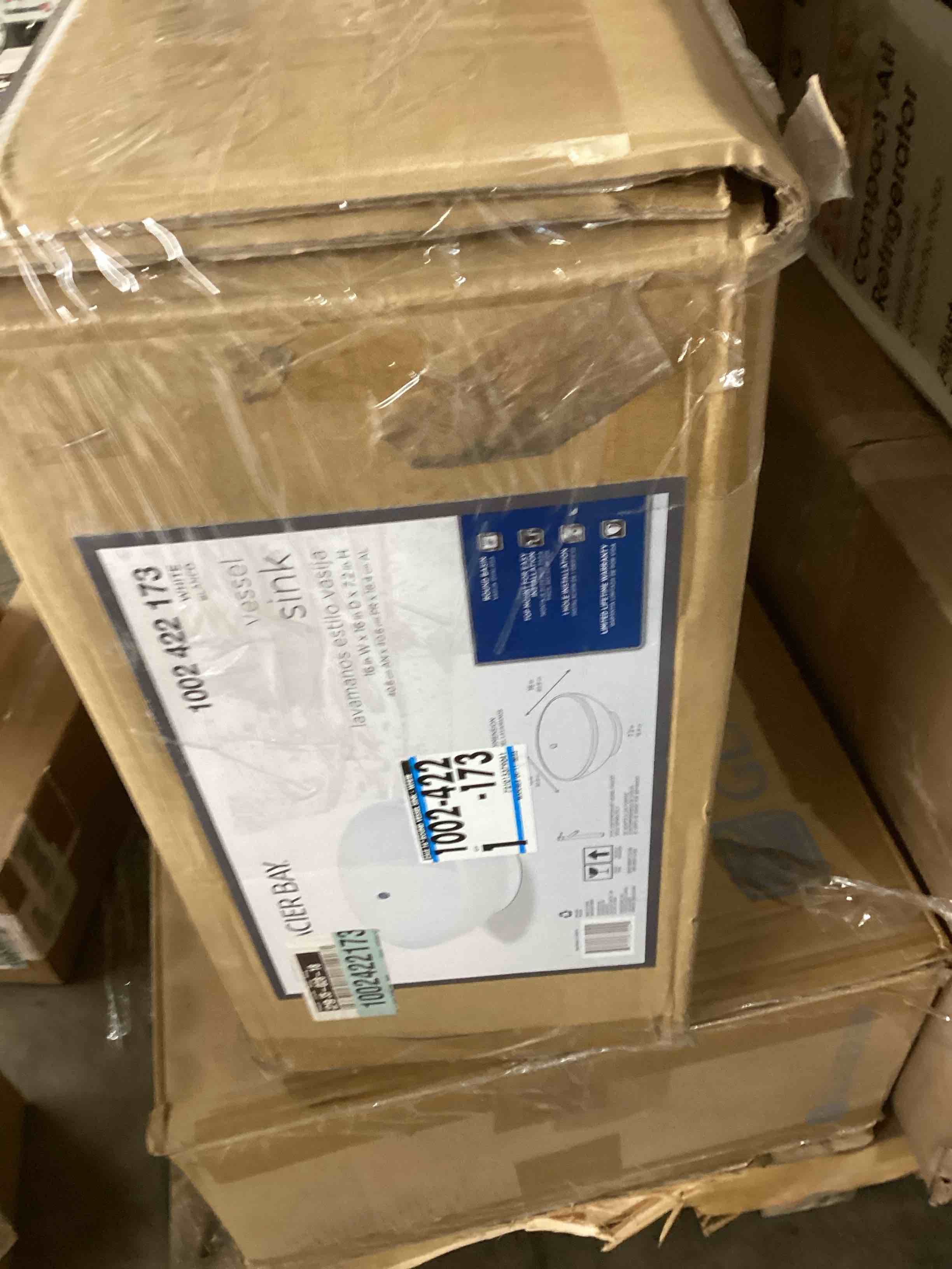 https://s3.amazonaws.com/lotting-images-prod/bidfta/RED4138371_1708609458201.jpeg