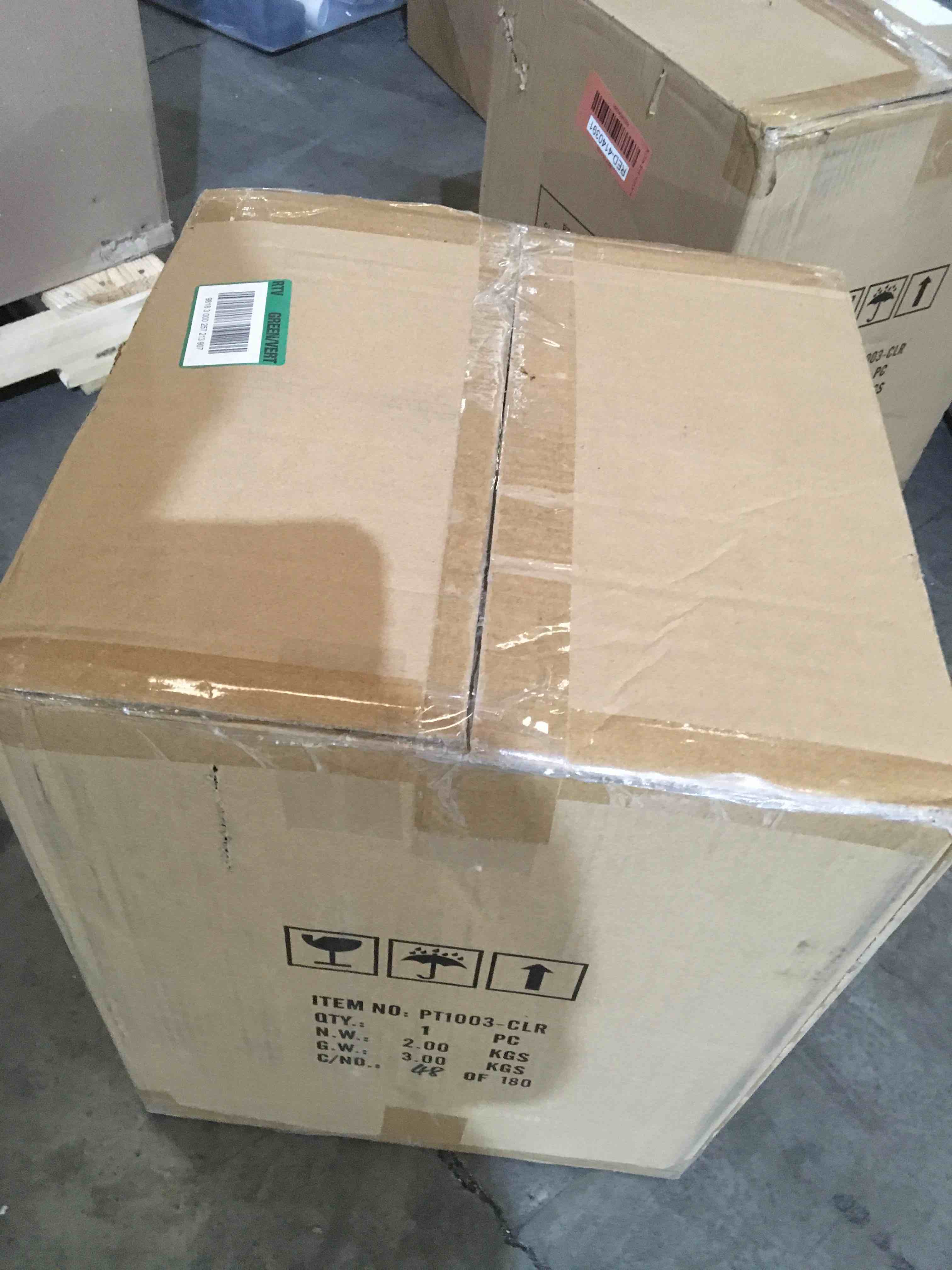 https://s3.amazonaws.com/lotting-images-prod/bidfta/RED4140391_1699648311724.jpeg