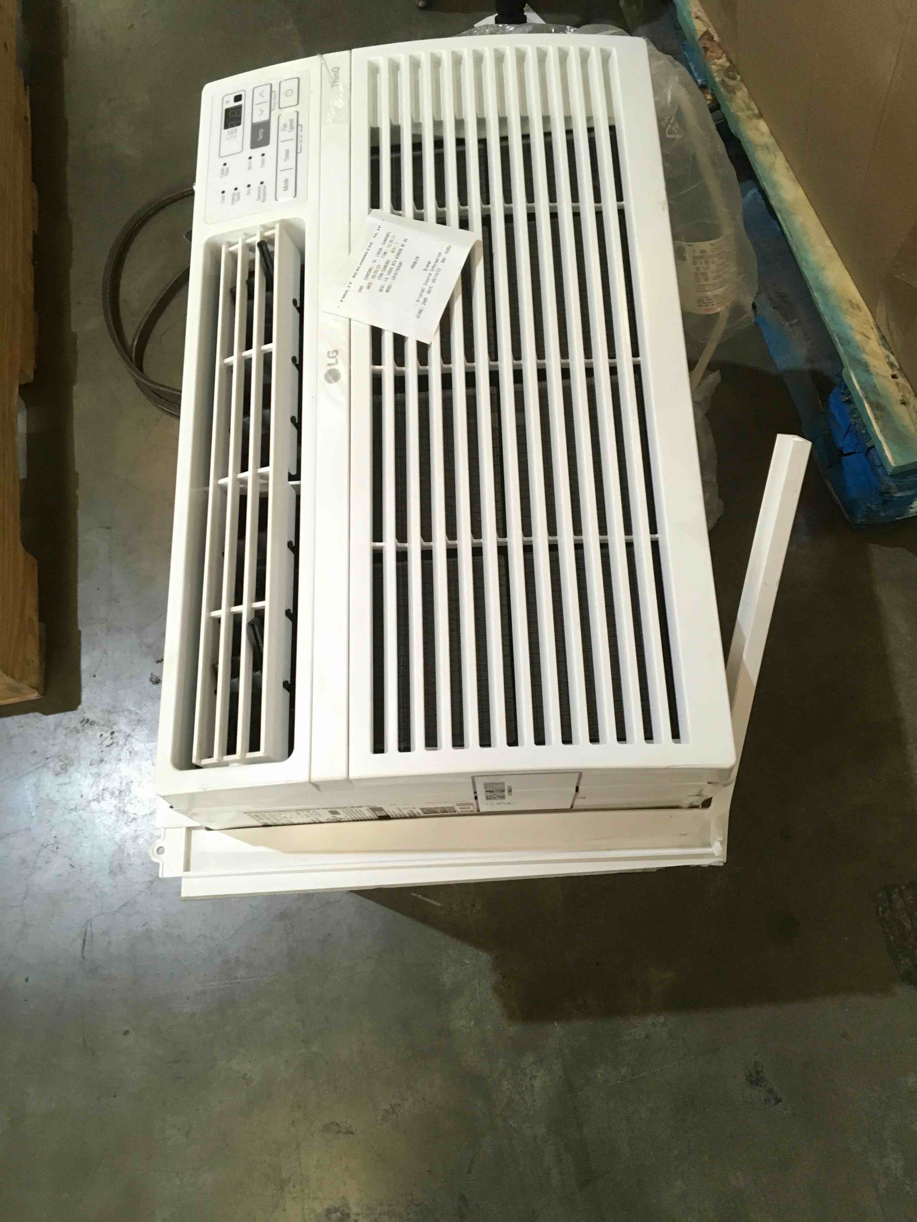 LG-10000 -BTU Window Air Conditioner