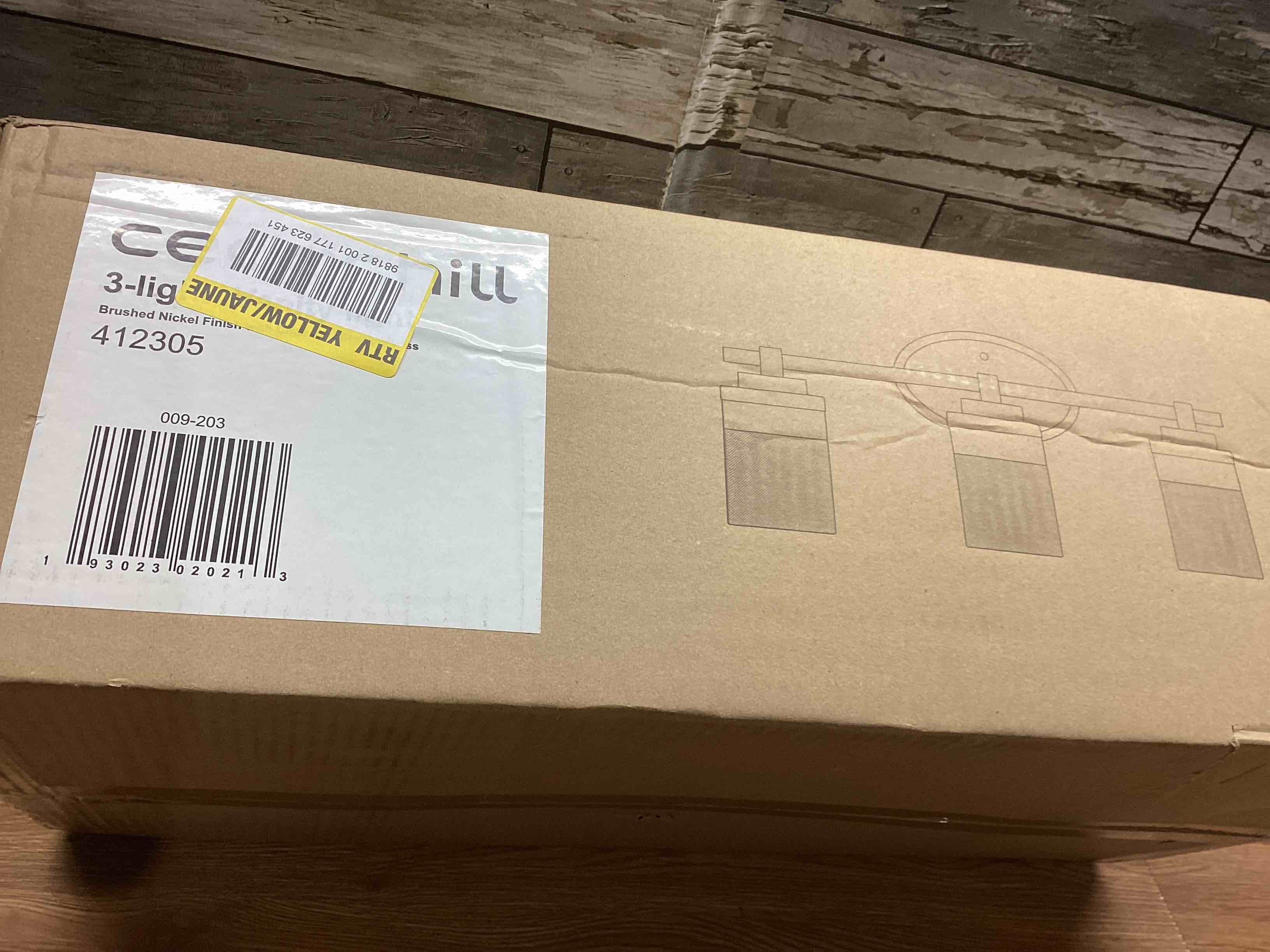 https://s3.amazonaws.com/lotting-images-prod/bidfta/RED4141554_1700140812686.jpeg