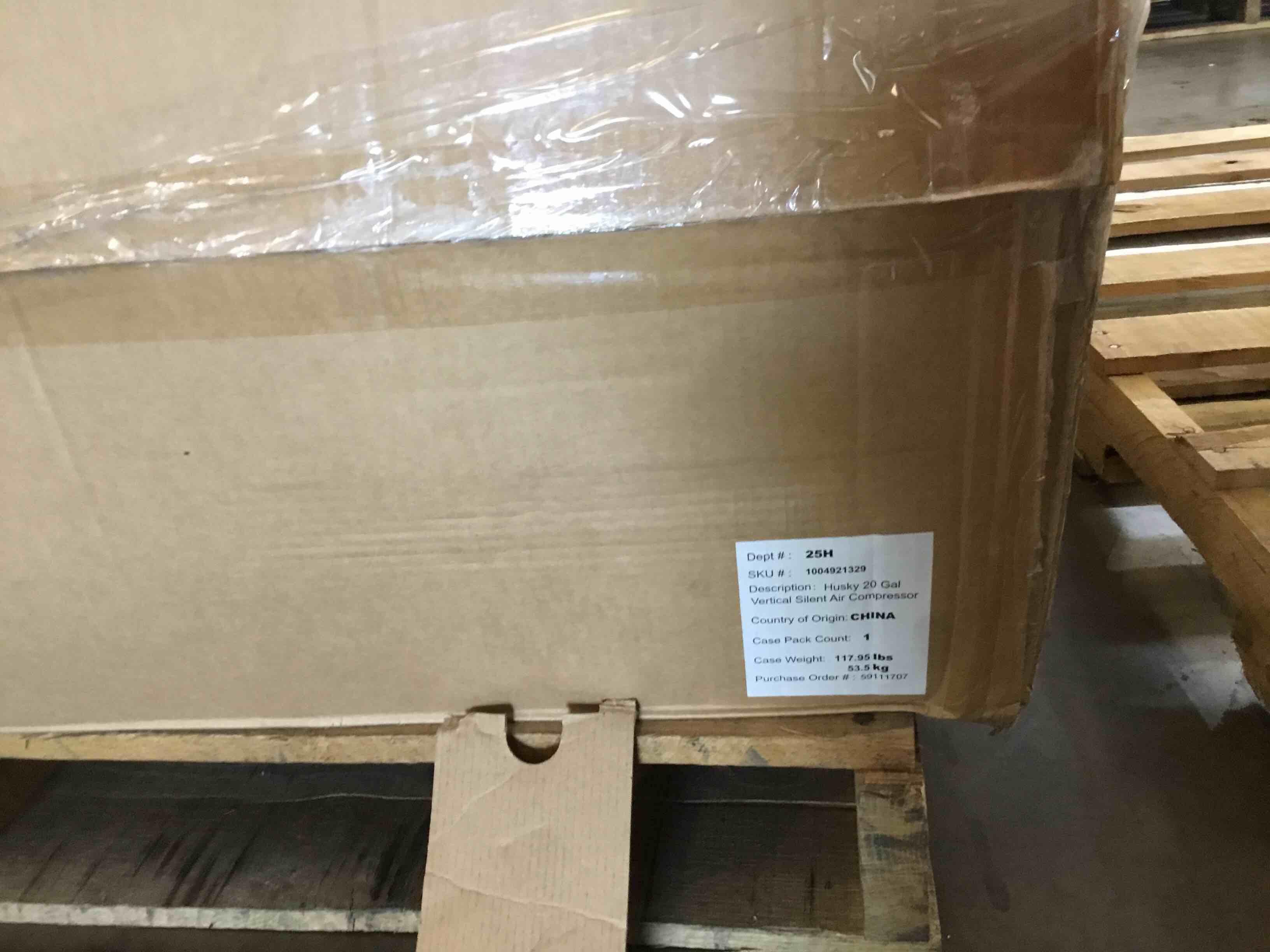 https://s3.amazonaws.com/lotting-images-prod/bidfta/RED4142154_1690904344483.jpeg