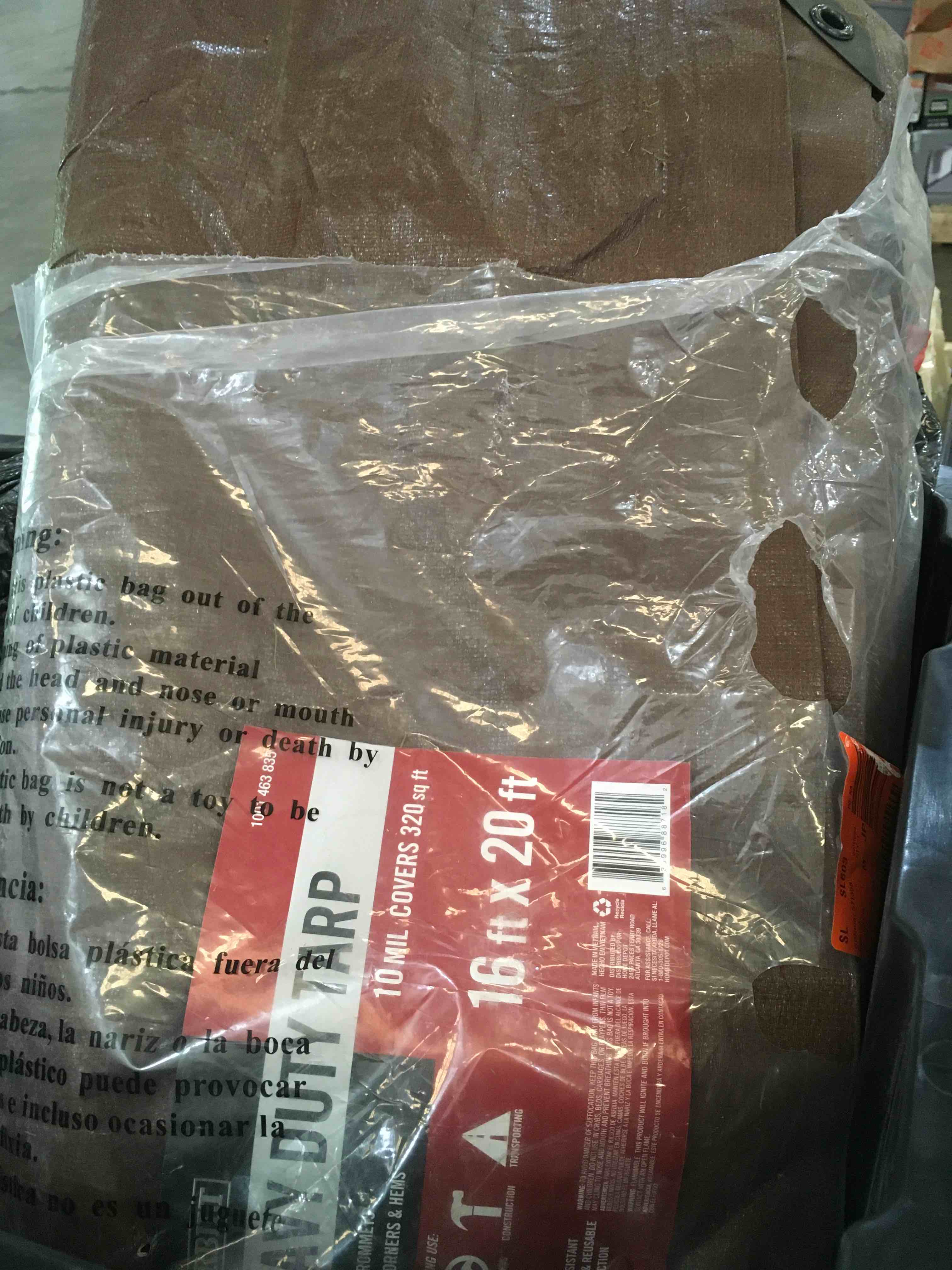 https://s3.amazonaws.com/lotting-images-prod/bidfta/RED4142267_1690991145937.jpeg