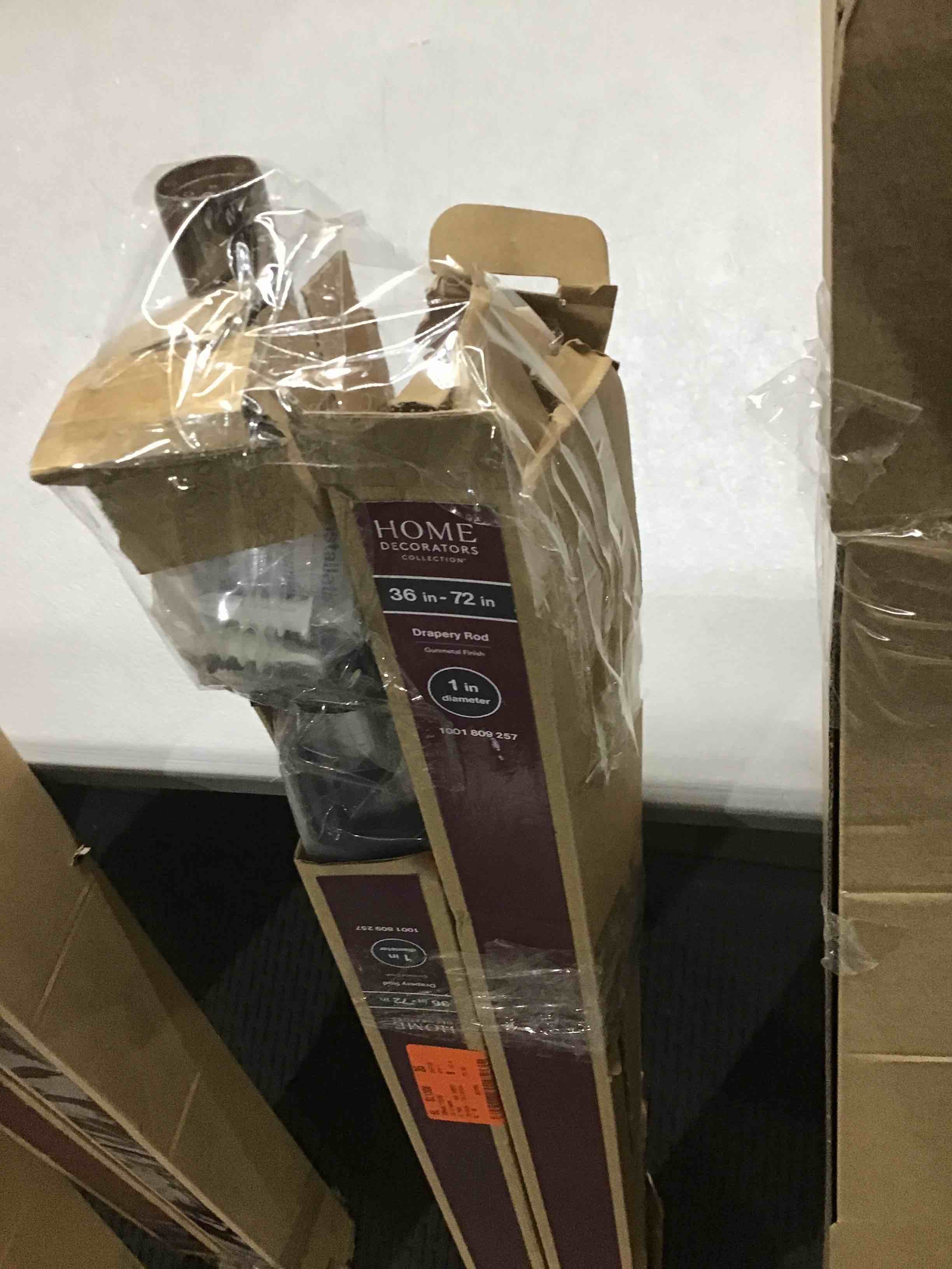 https://s3.amazonaws.com/lotting-images-prod/bidfta/RED4145342_1697721528918.jpeg